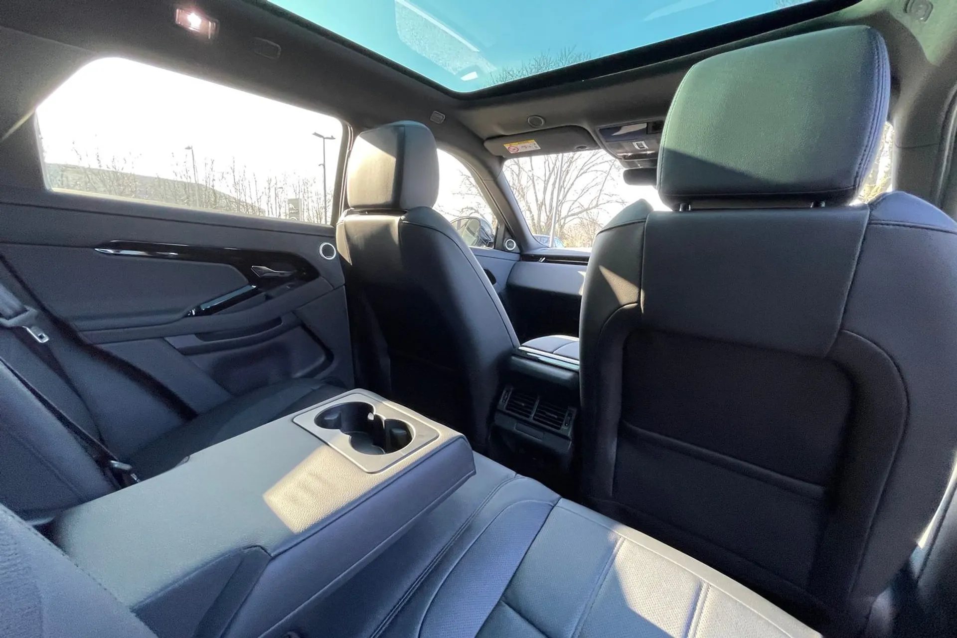 LAND ROVER RANGE ROVER EVOQUE thumbnail image number 46