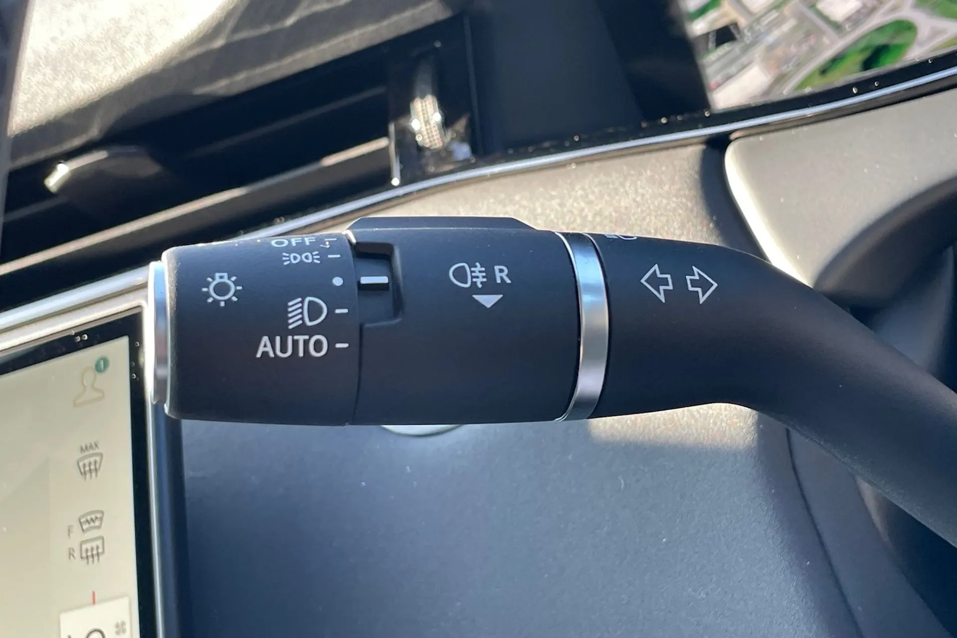 LAND ROVER RANGE ROVER EVOQUE thumbnail image number 58