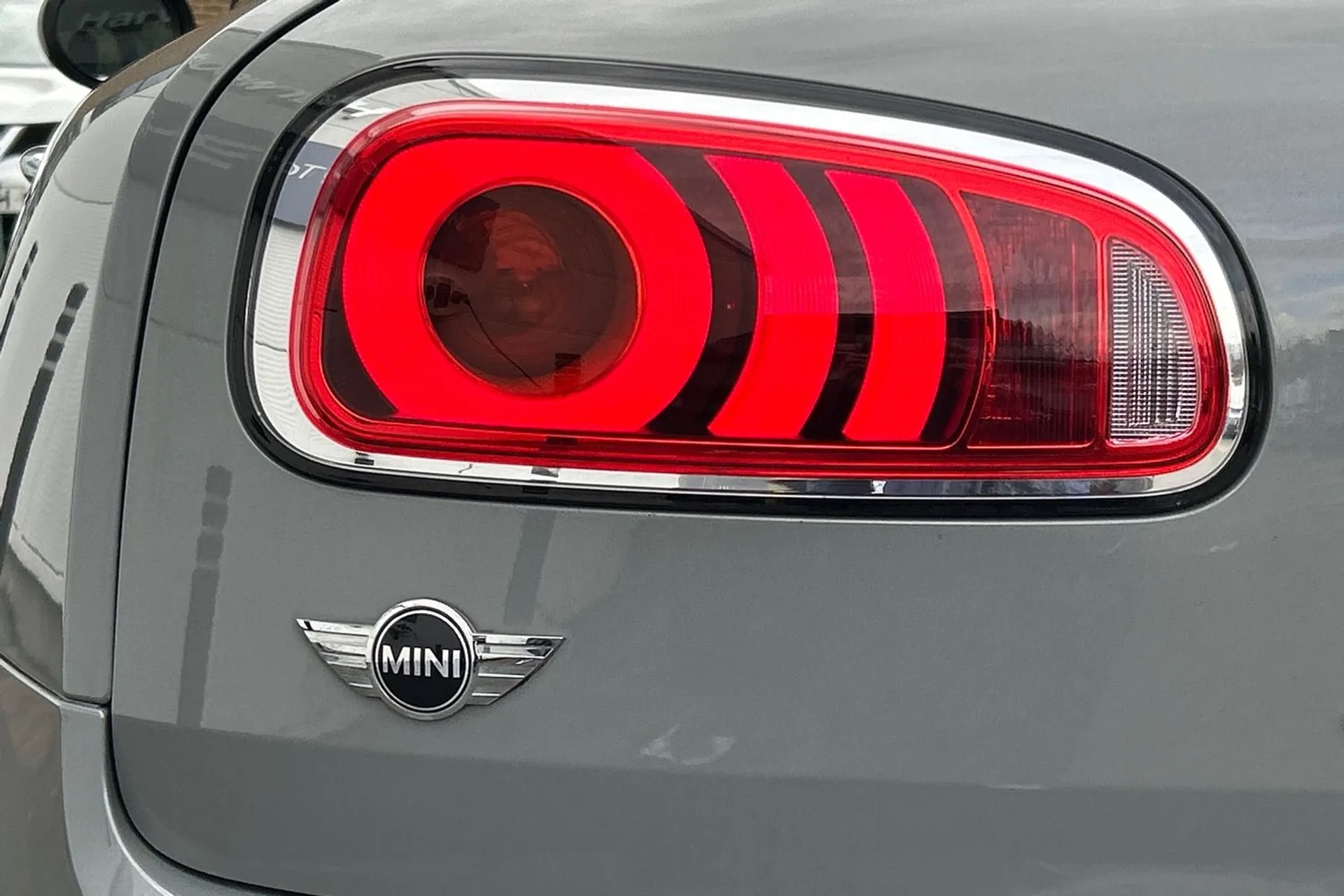 MINI CLUBMAN thumbnail image number 36