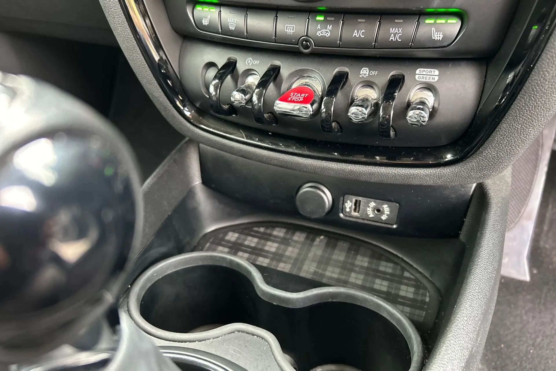MINI CLUBMAN thumbnail image number 49