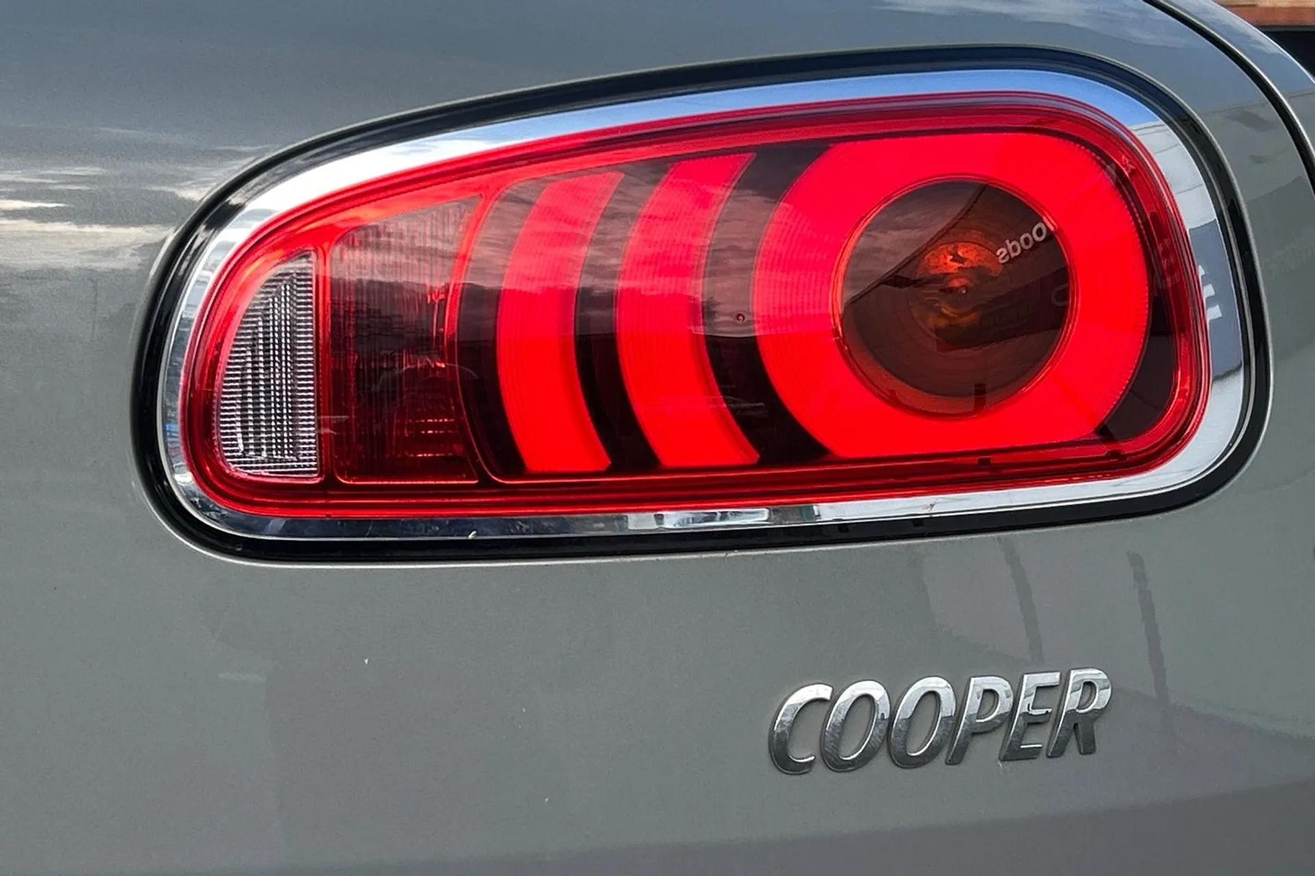 MINI CLUBMAN thumbnail image number 37