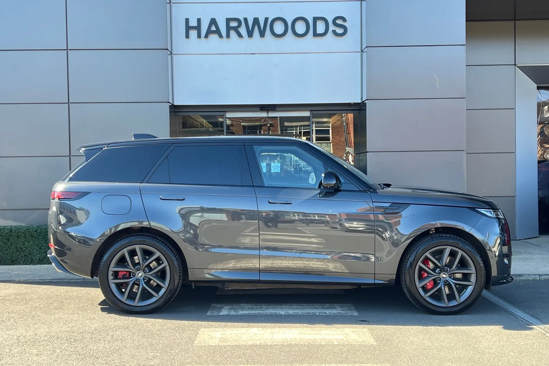LAND ROVER RANGE ROVER SPORT thumbnail image number 2