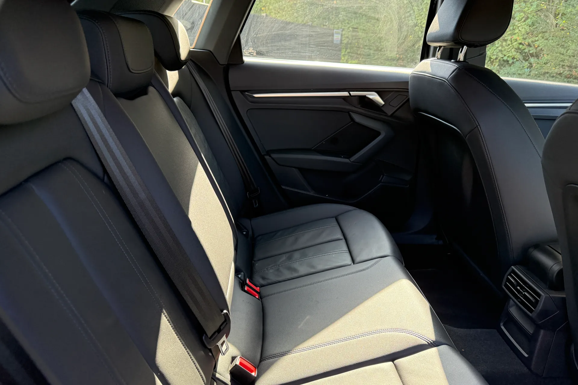 Audi A3 thumbnail image number 27