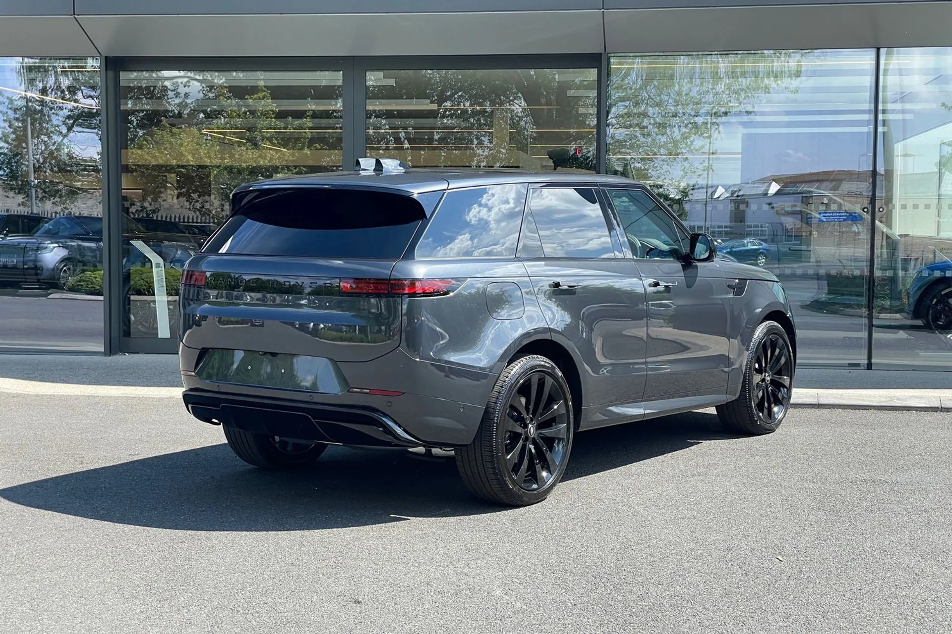 LAND ROVER RANGE ROVER SPORT thumbnail image number 7