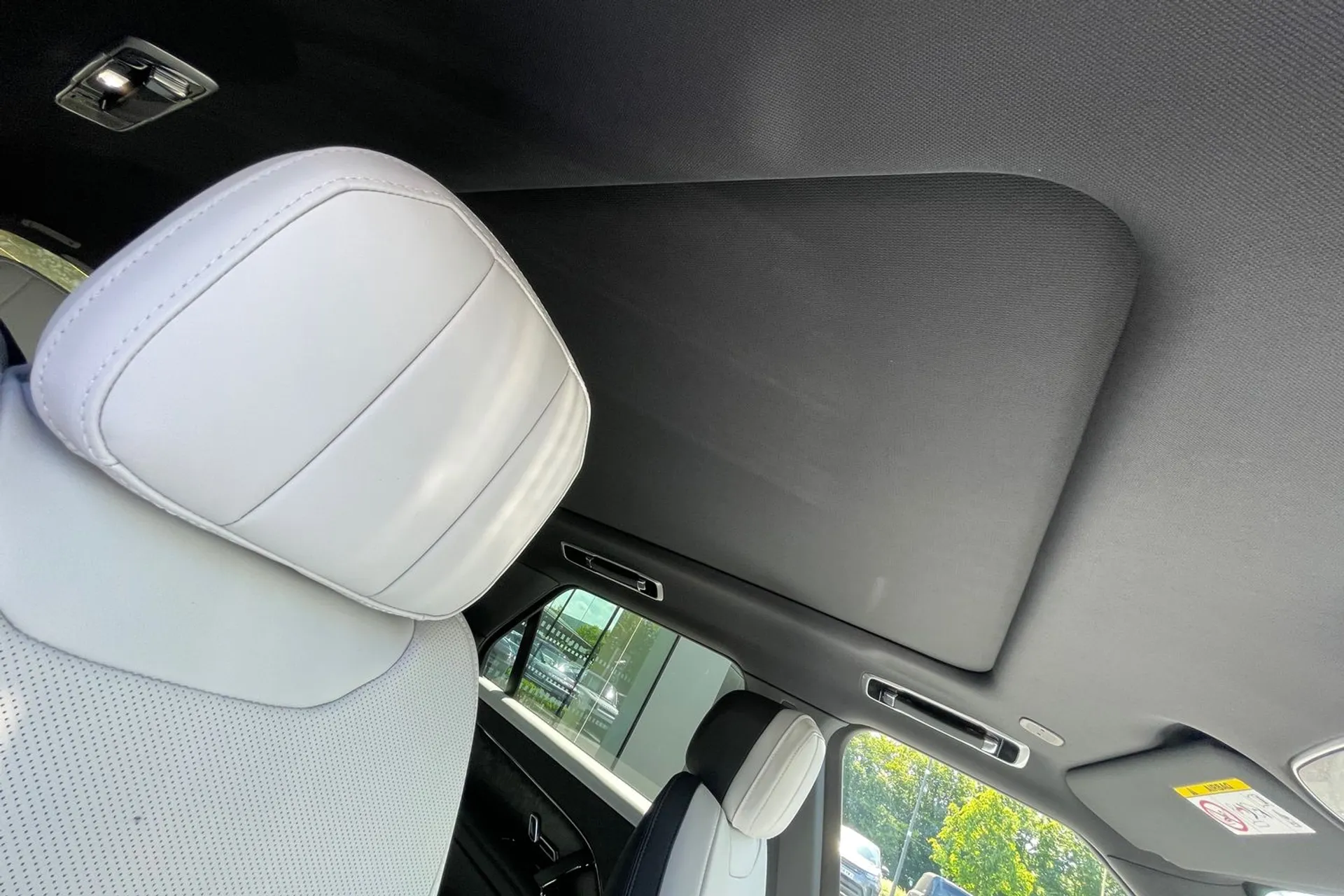 LAND ROVER RANGE ROVER SPORT thumbnail image number 36