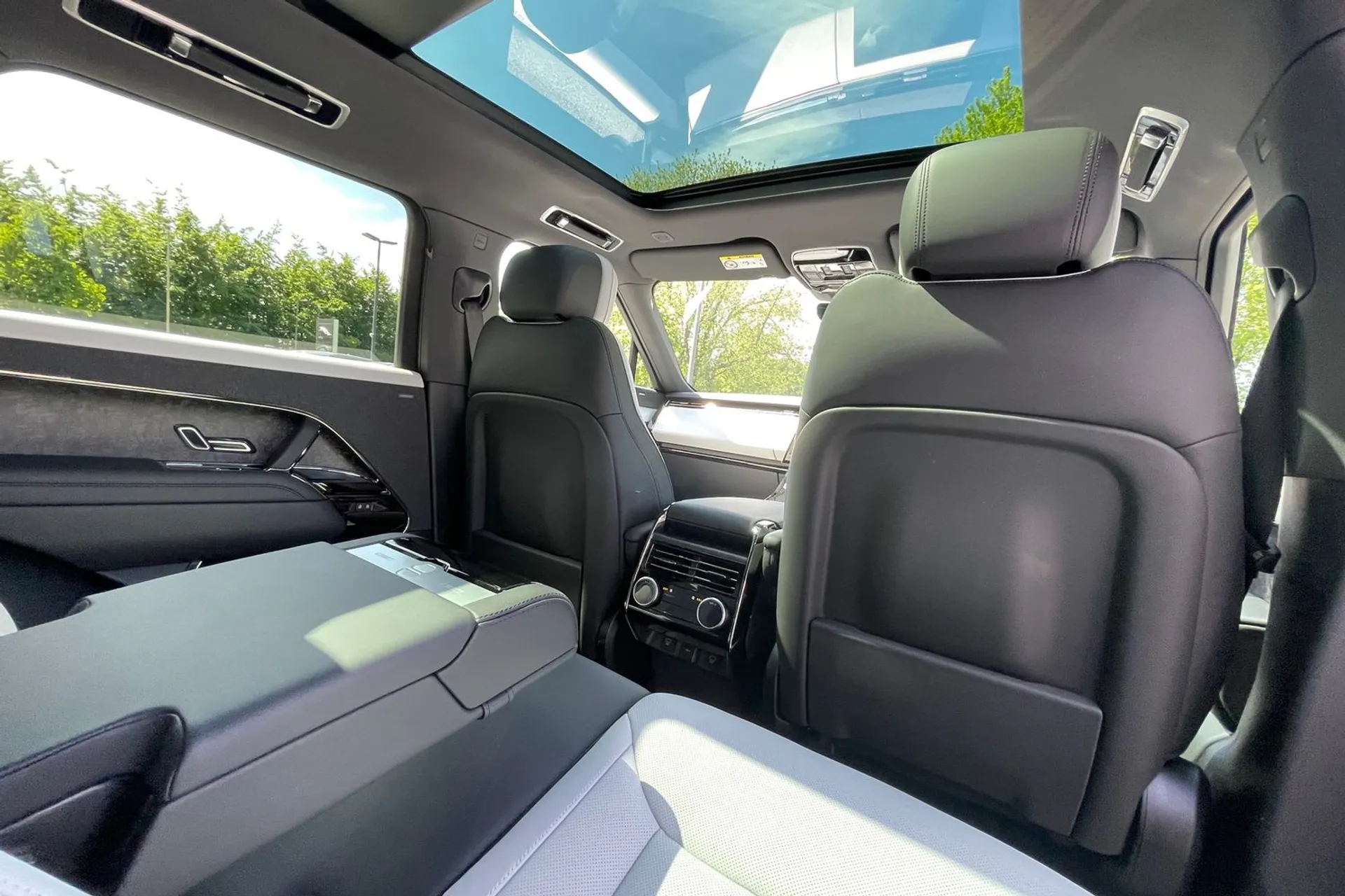 LAND ROVER RANGE ROVER SPORT thumbnail image number 44