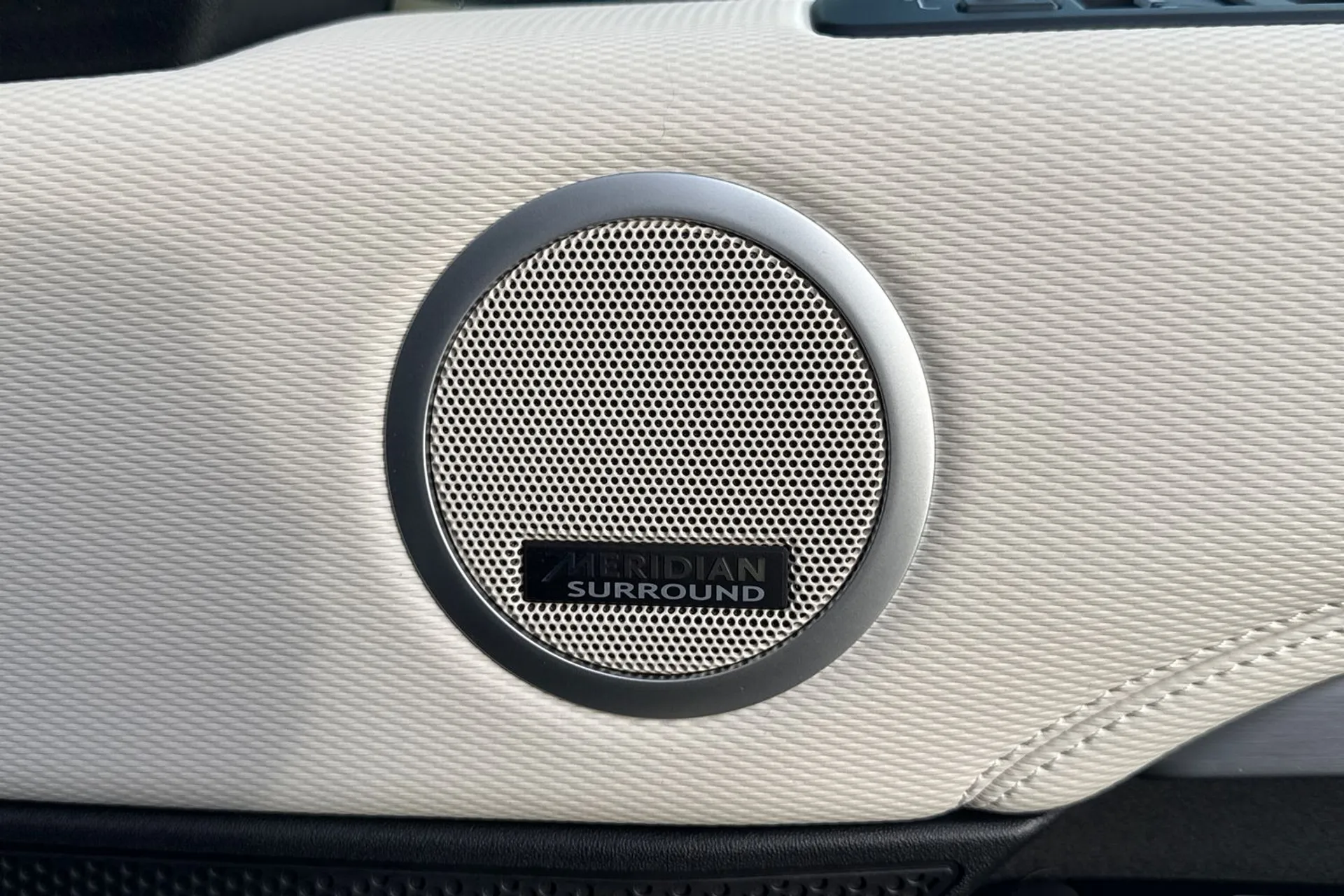 LAND ROVER DISCOVERY thumbnail image number 21