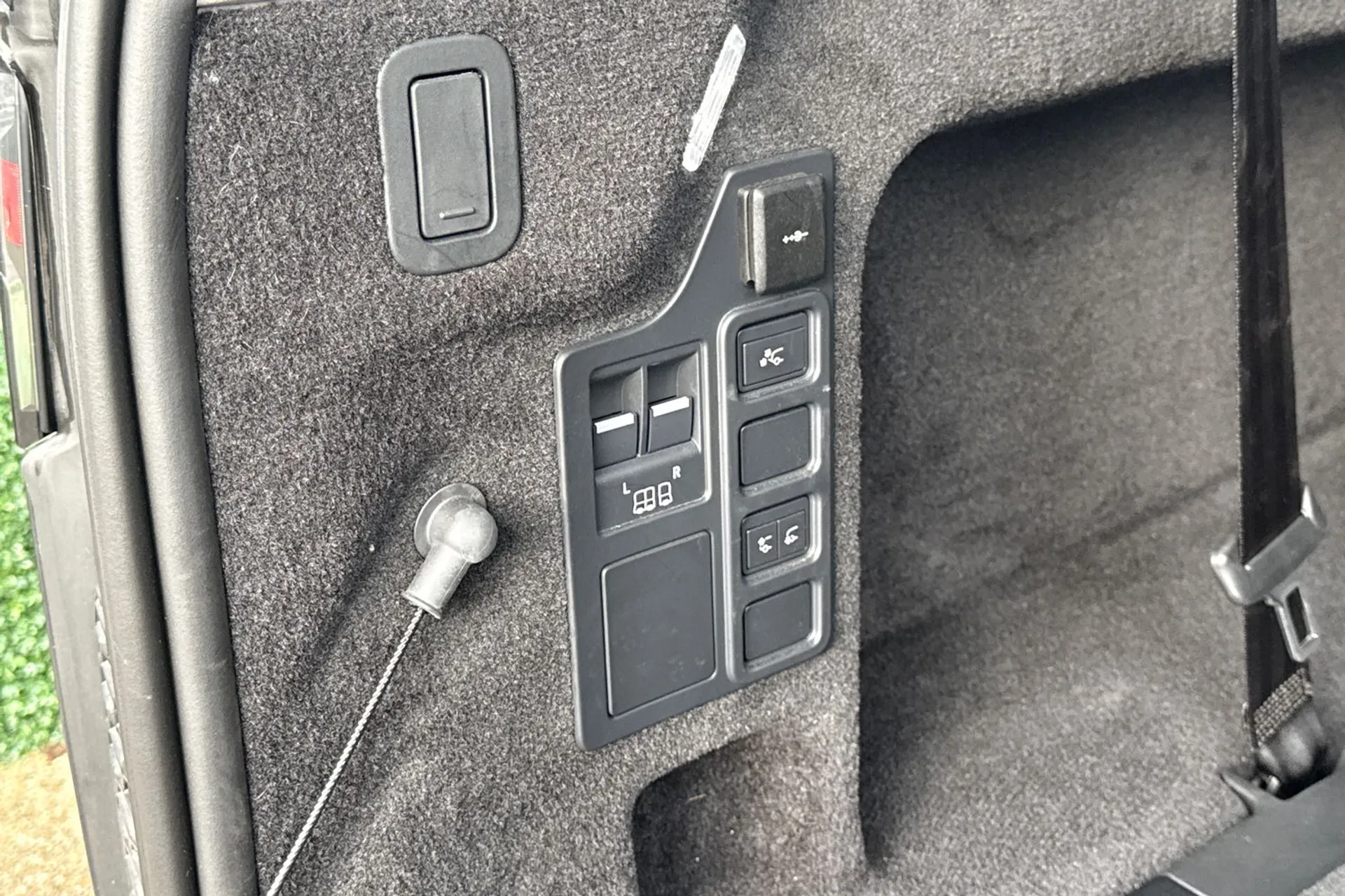 LAND ROVER DISCOVERY thumbnail image number 49