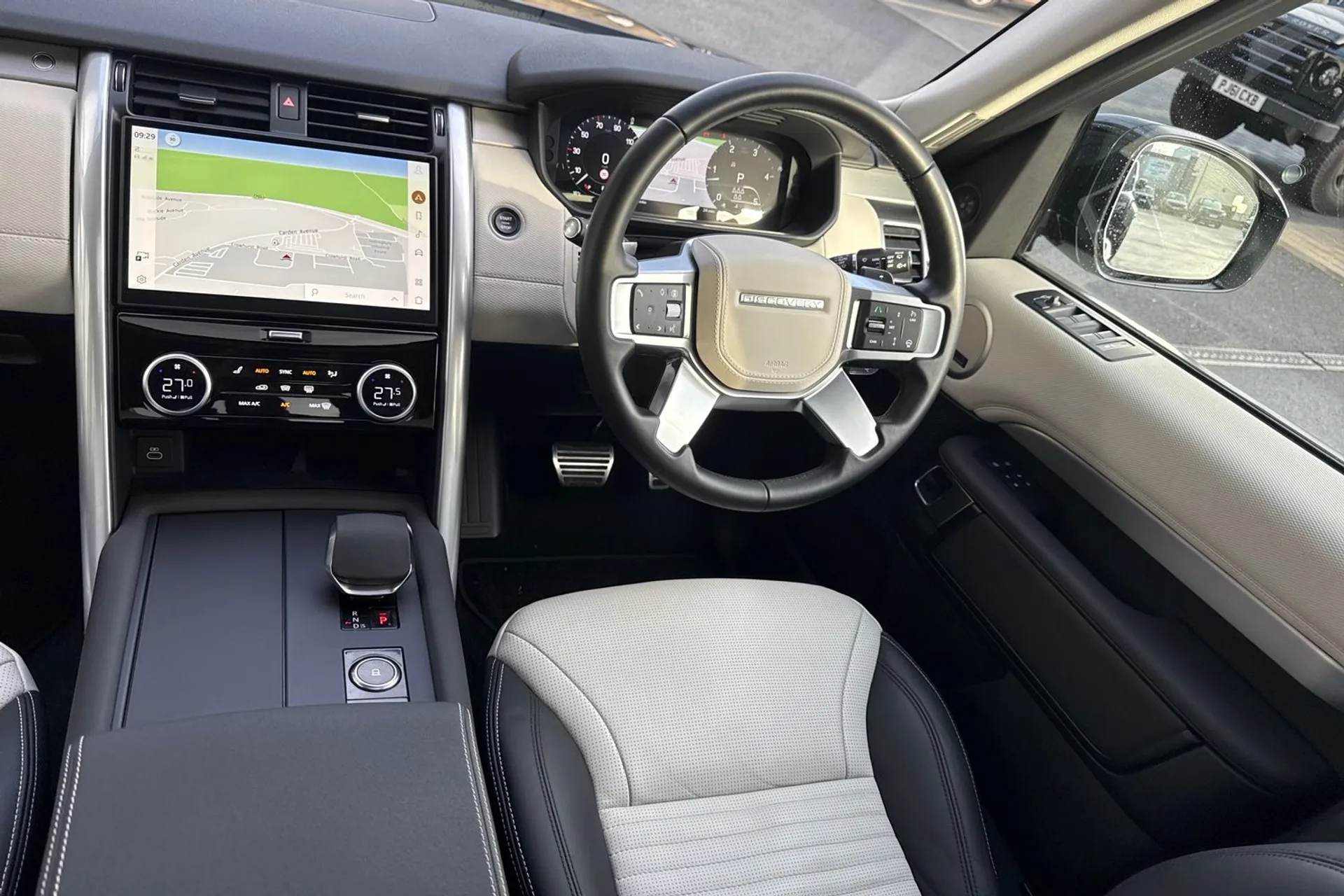 LAND ROVER DISCOVERY thumbnail image number 42