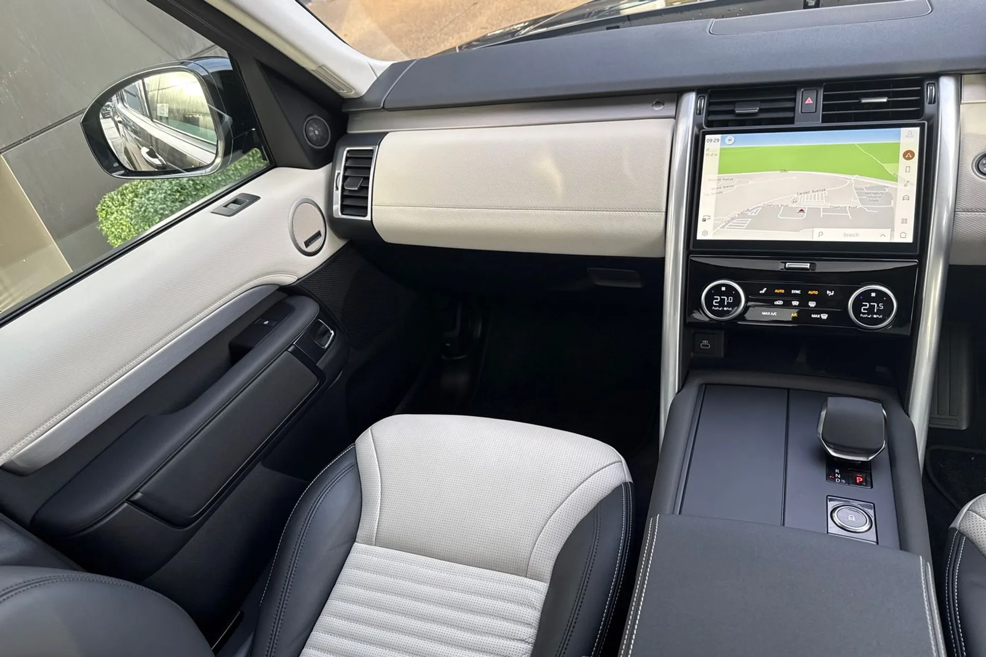 LAND ROVER DISCOVERY thumbnail image number 41