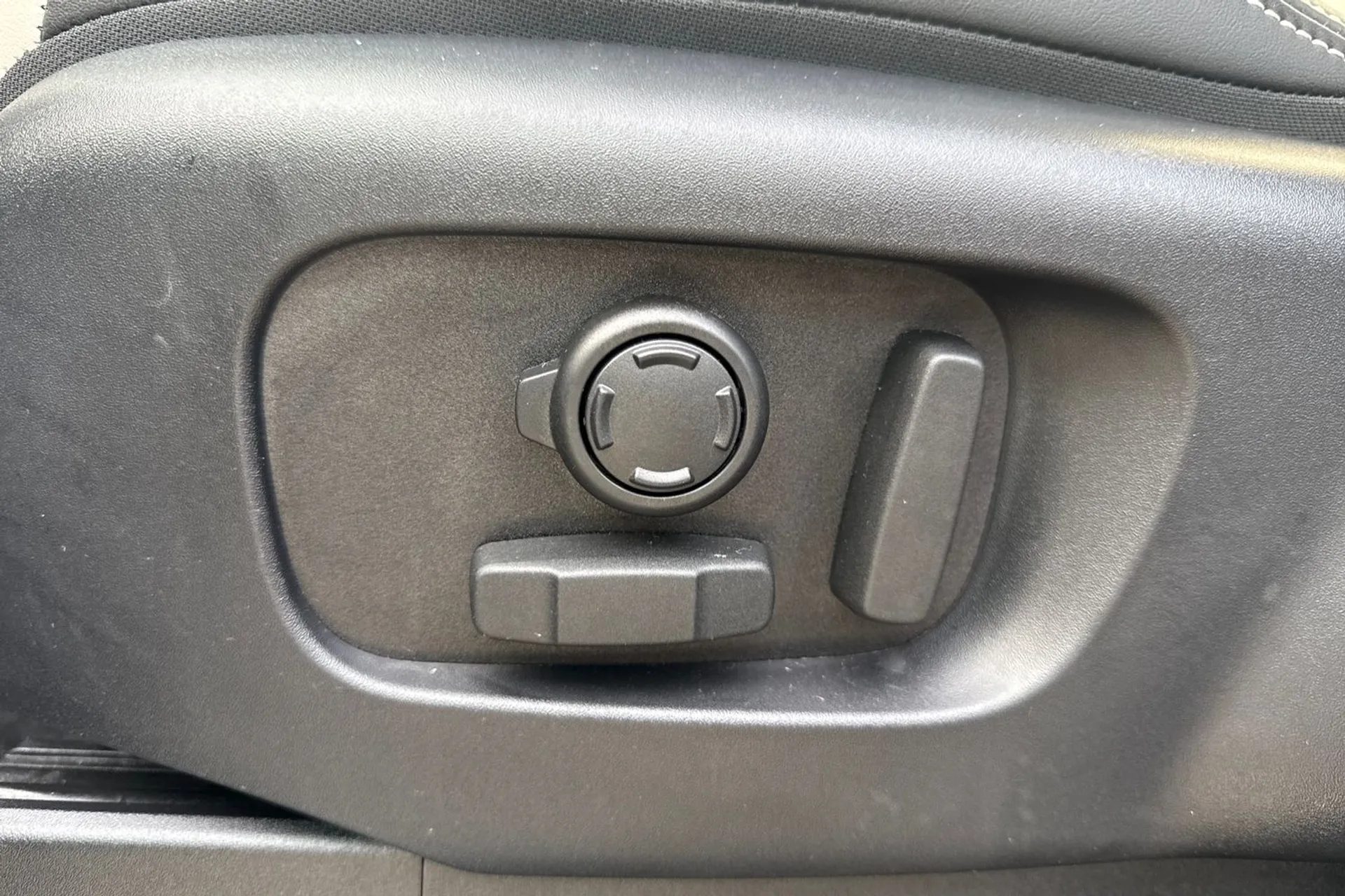 LAND ROVER DISCOVERY thumbnail image number 54