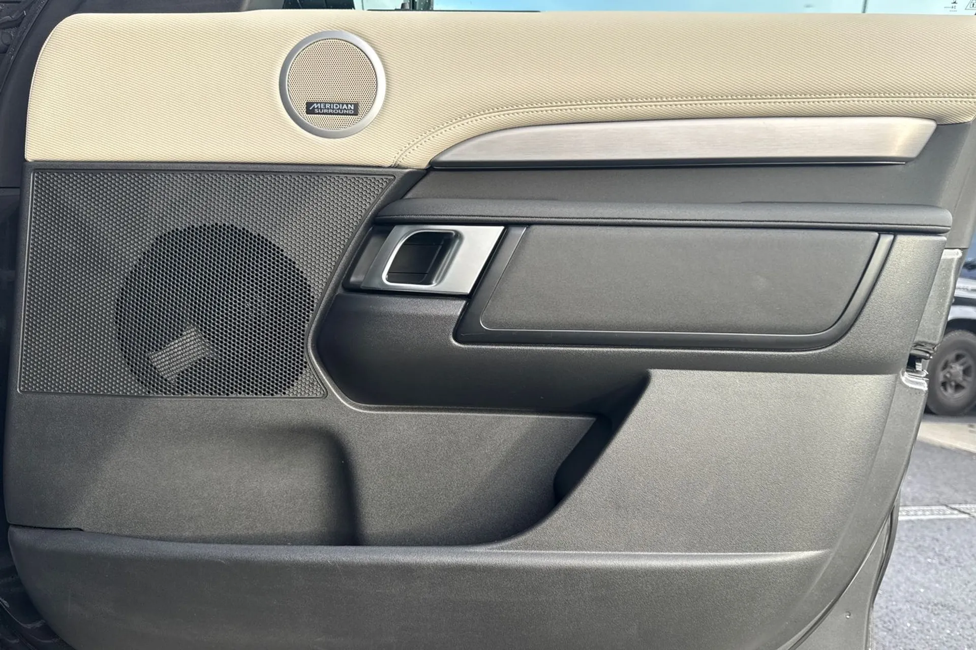 LAND ROVER DISCOVERY thumbnail image number 20