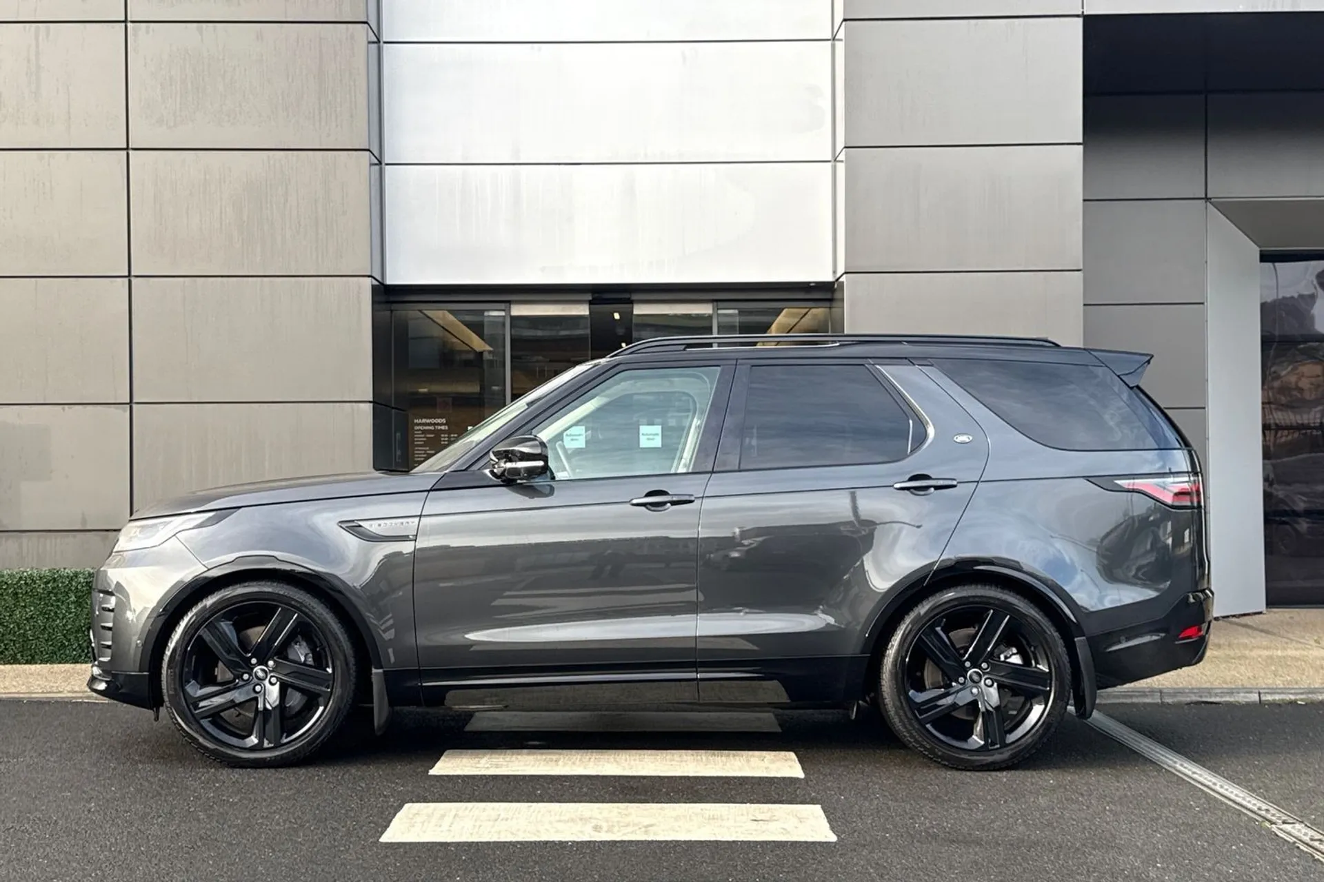 LAND ROVER DISCOVERY thumbnail image number 6