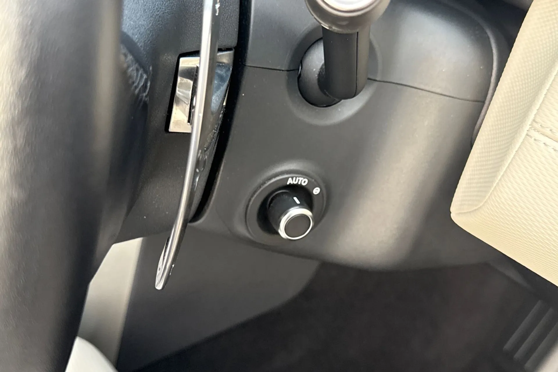 LAND ROVER DISCOVERY thumbnail image number 19