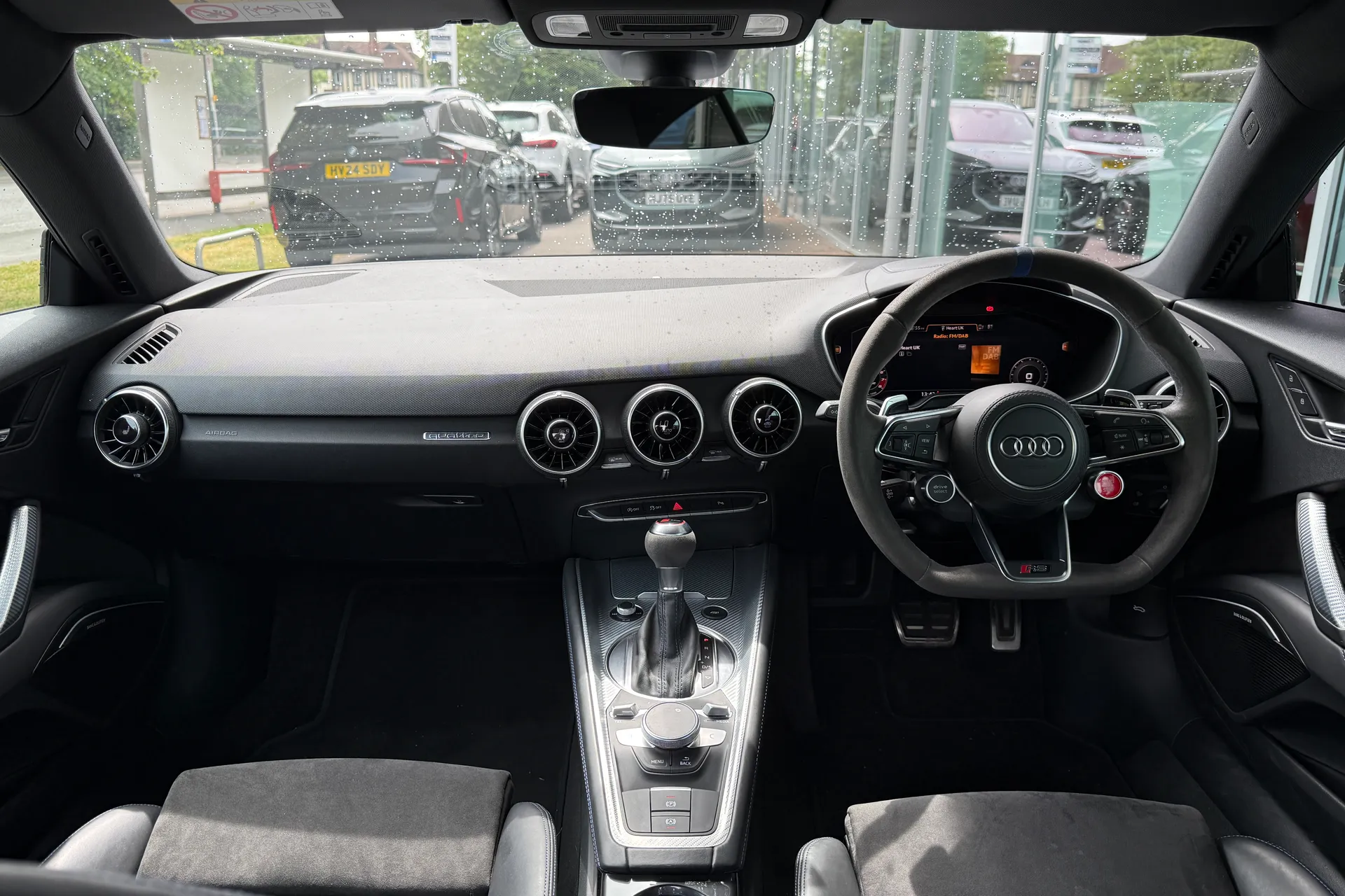 Audi TT thumbnail image number 3