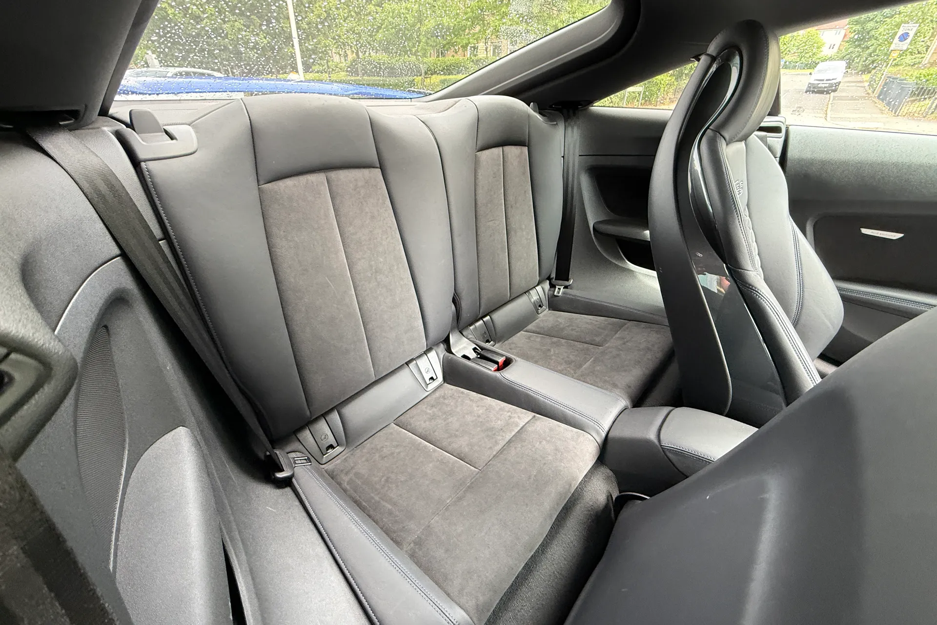 Audi TT thumbnail image number 13