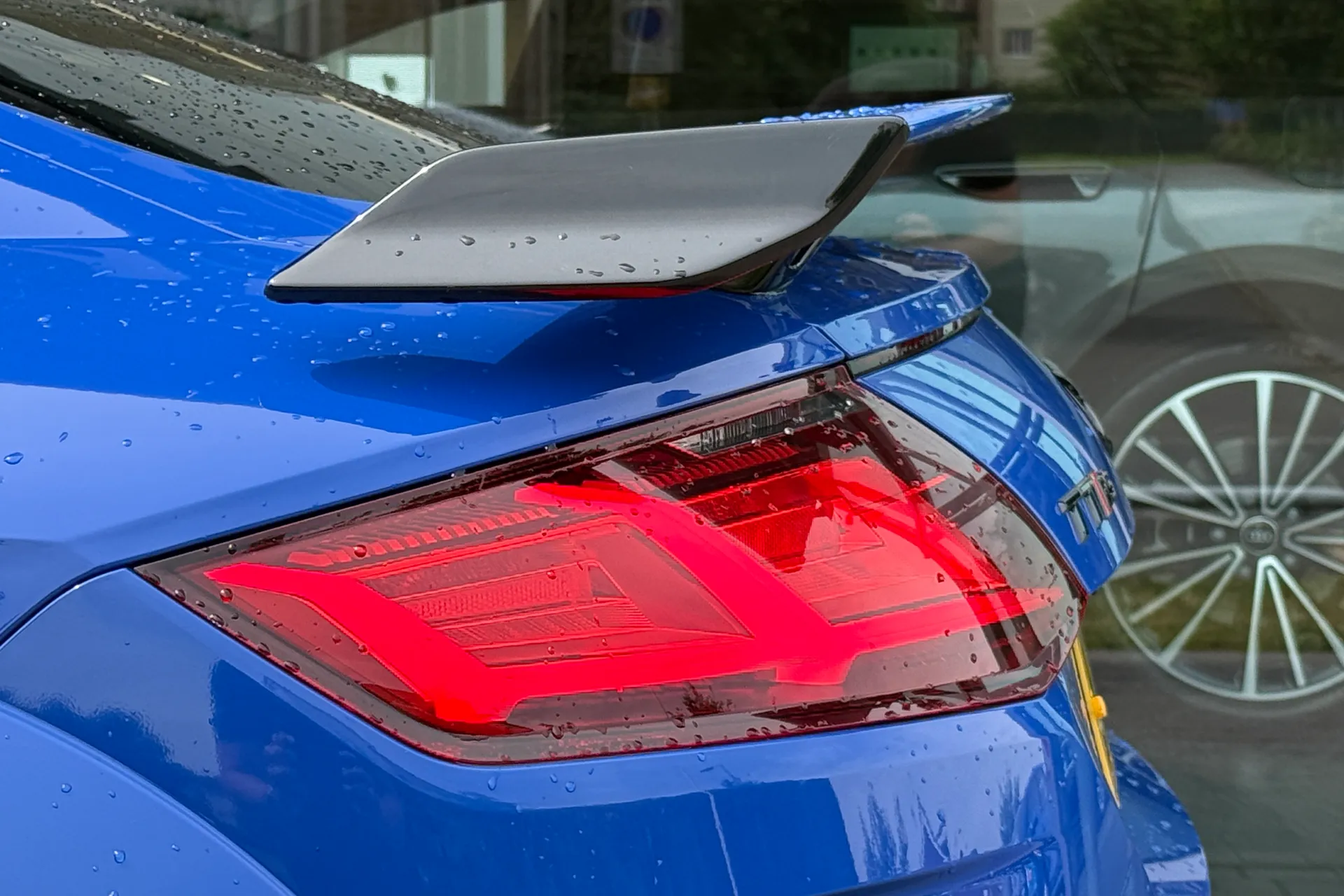 Audi TT thumbnail image number 18