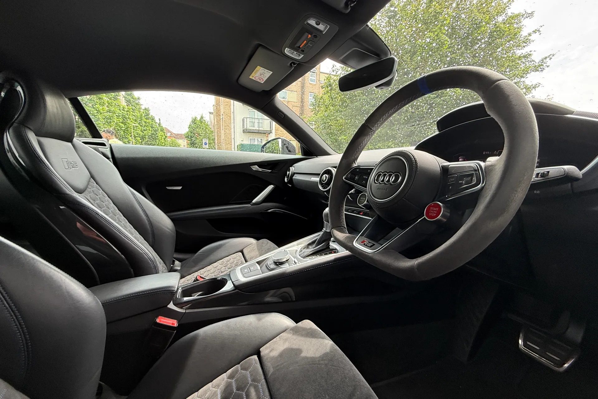 Audi TT thumbnail image number 9