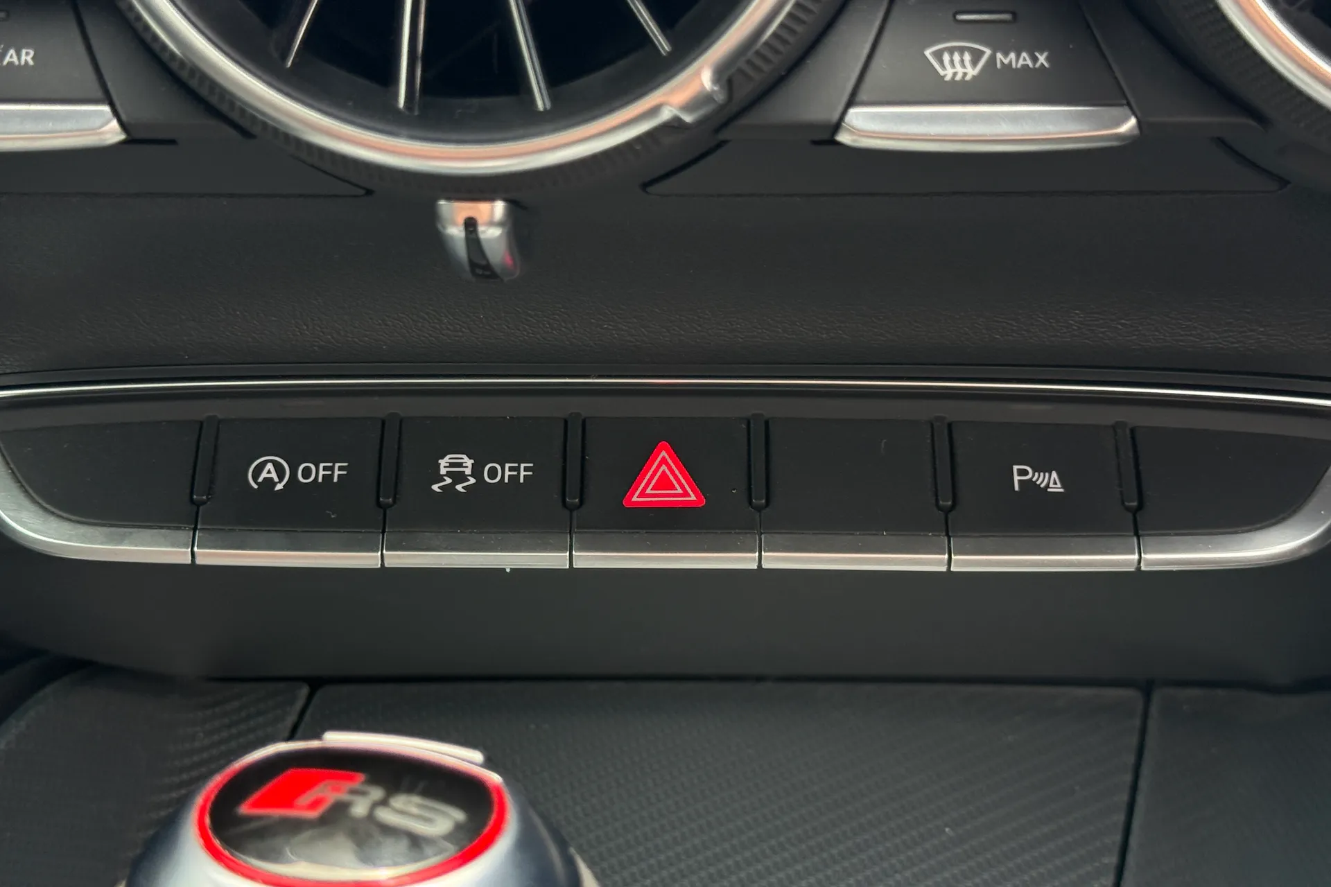 Audi TT thumbnail image number 60