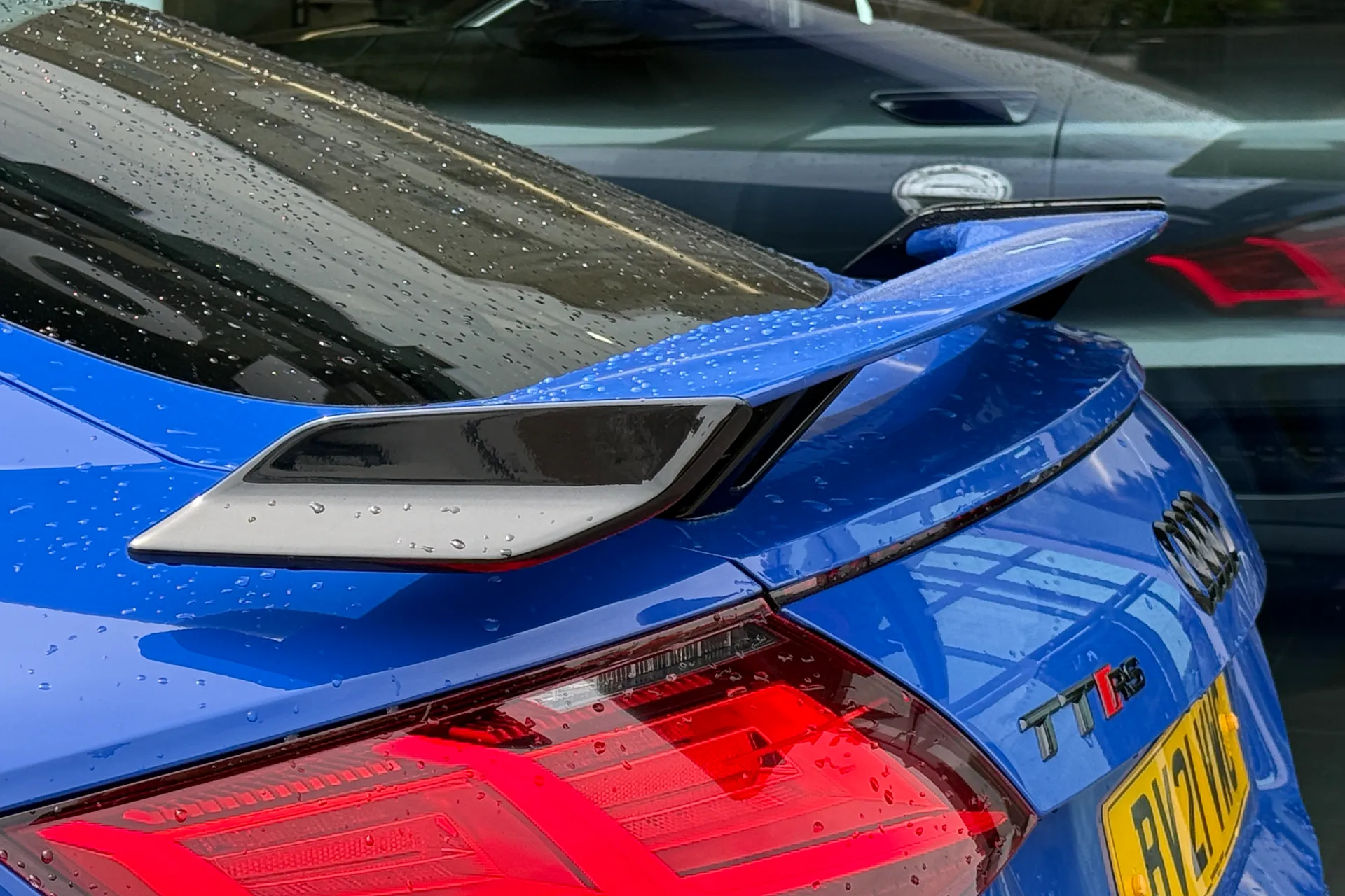 Audi TT thumbnail image number 19