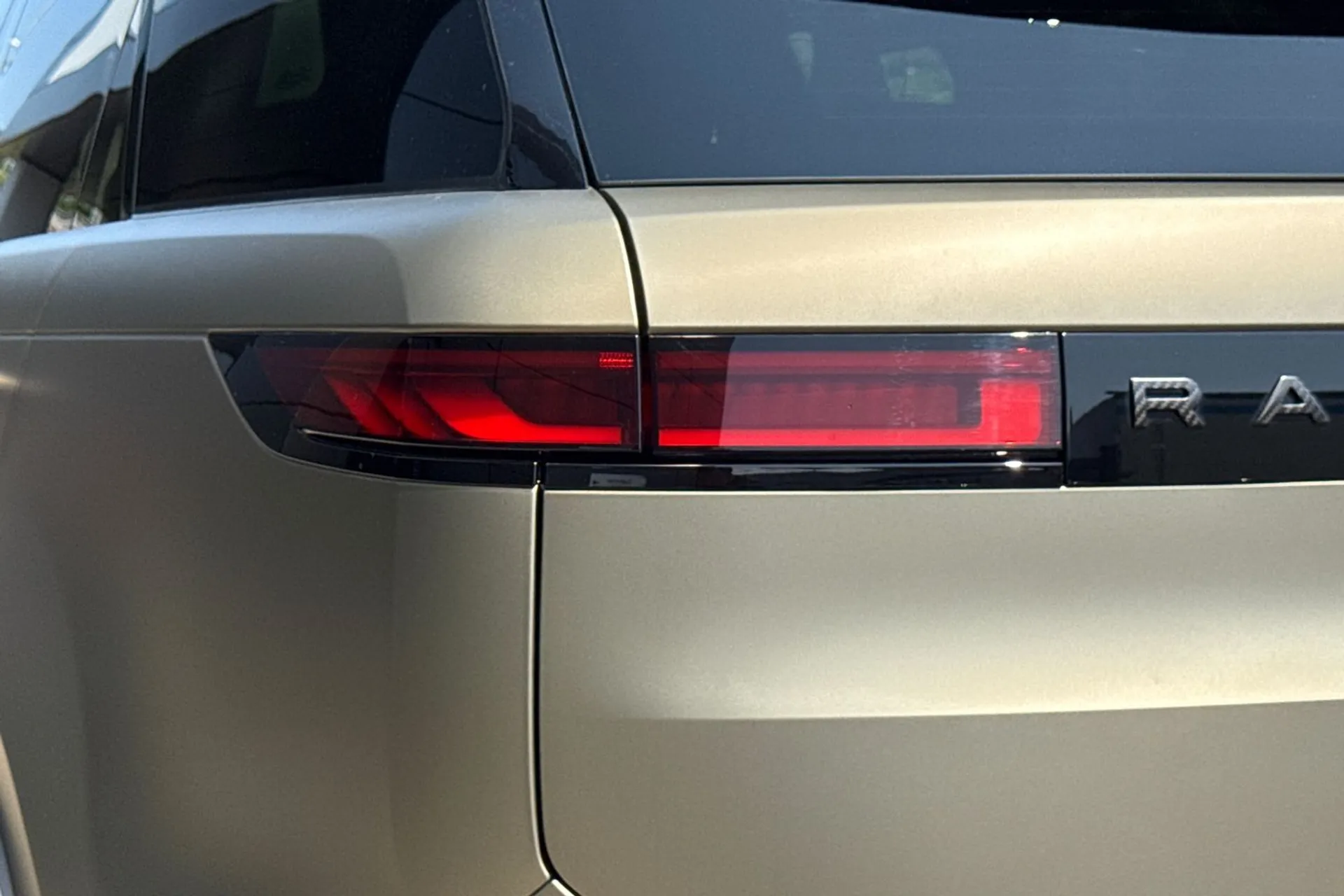 LAND ROVER RANGE ROVER SPORT thumbnail image number 38