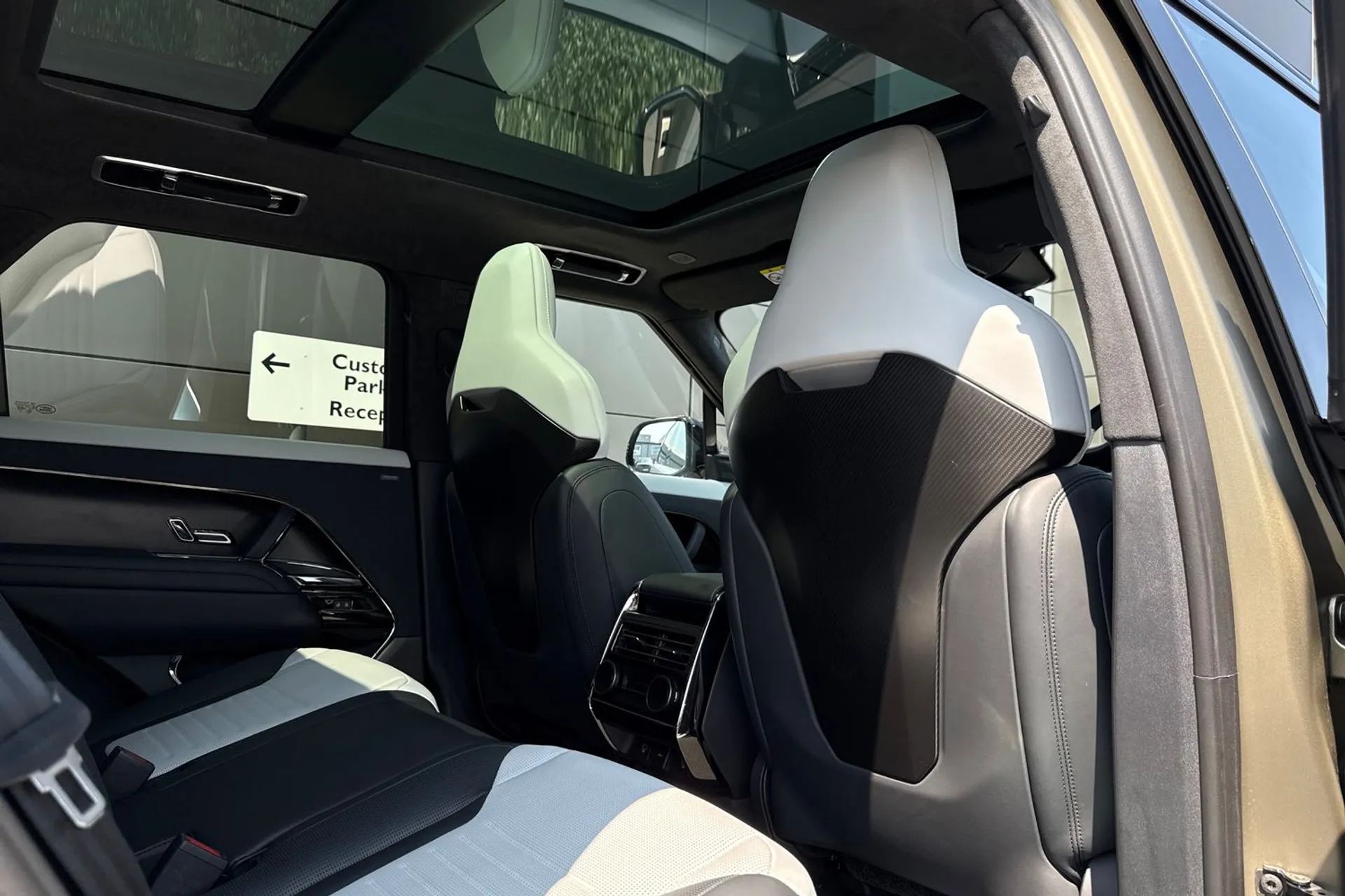 LAND ROVER RANGE ROVER SPORT thumbnail image number 60