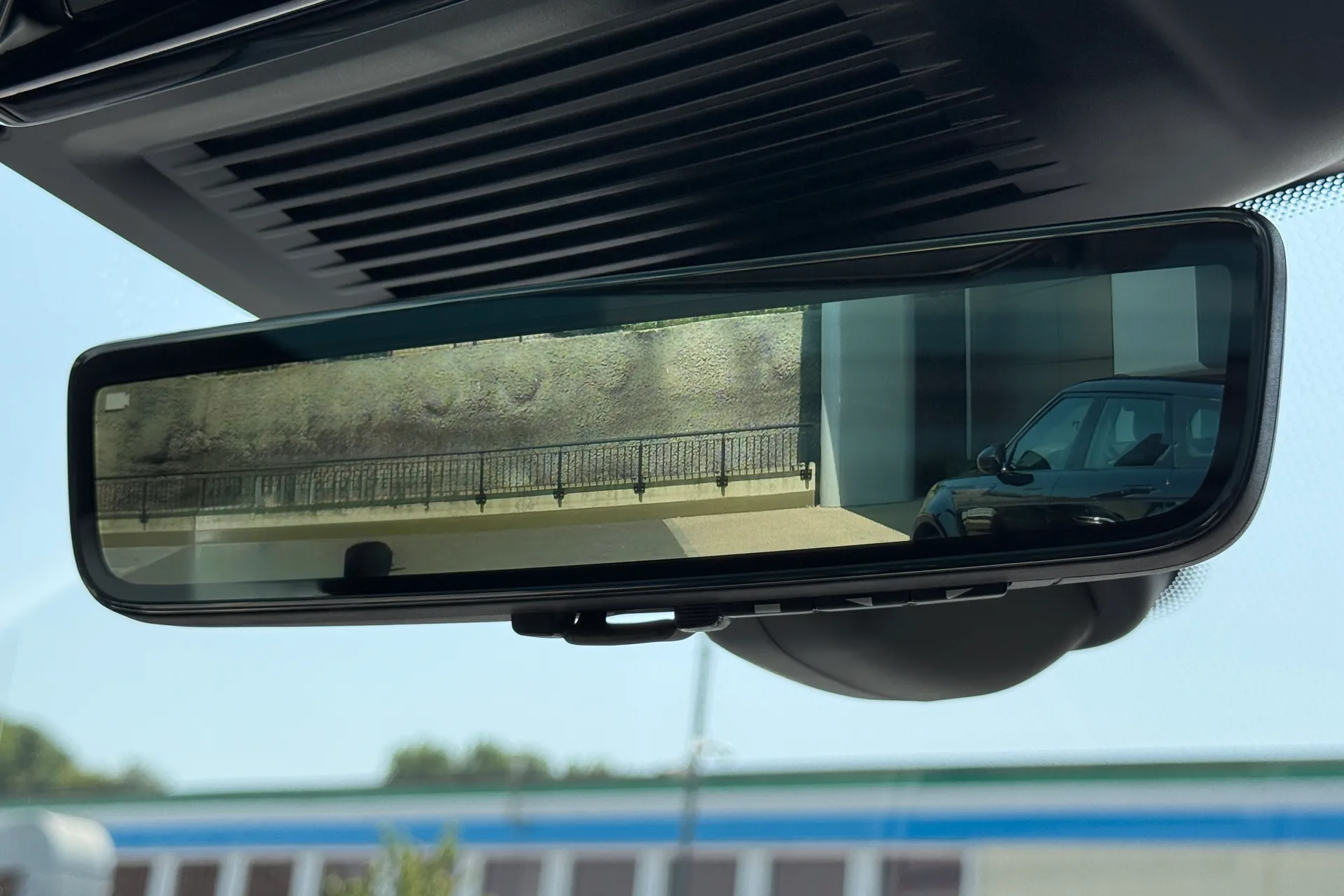 LAND ROVER RANGE ROVER SPORT thumbnail image number 15