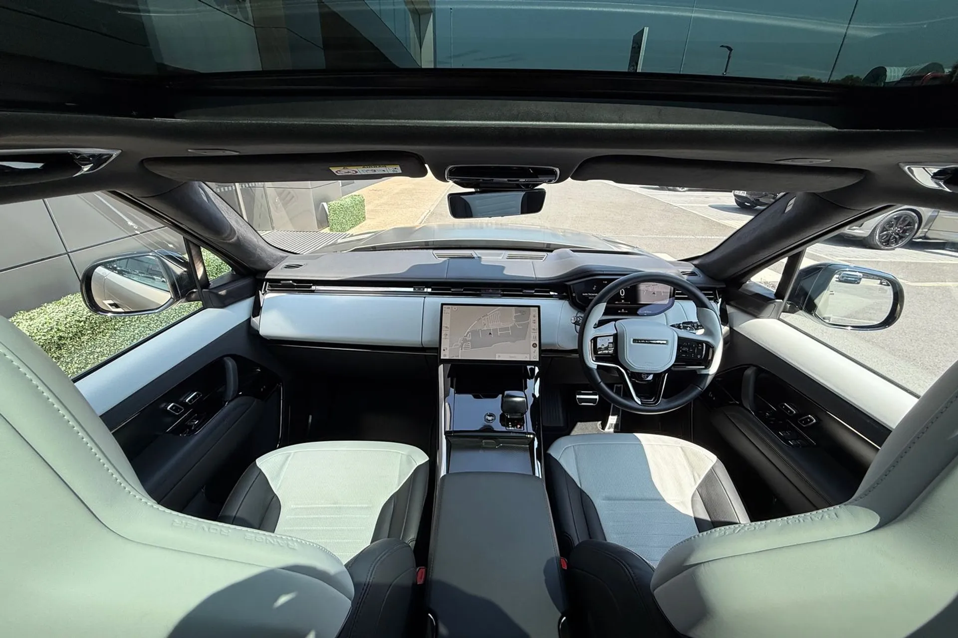 LAND ROVER RANGE ROVER SPORT thumbnail image number 3