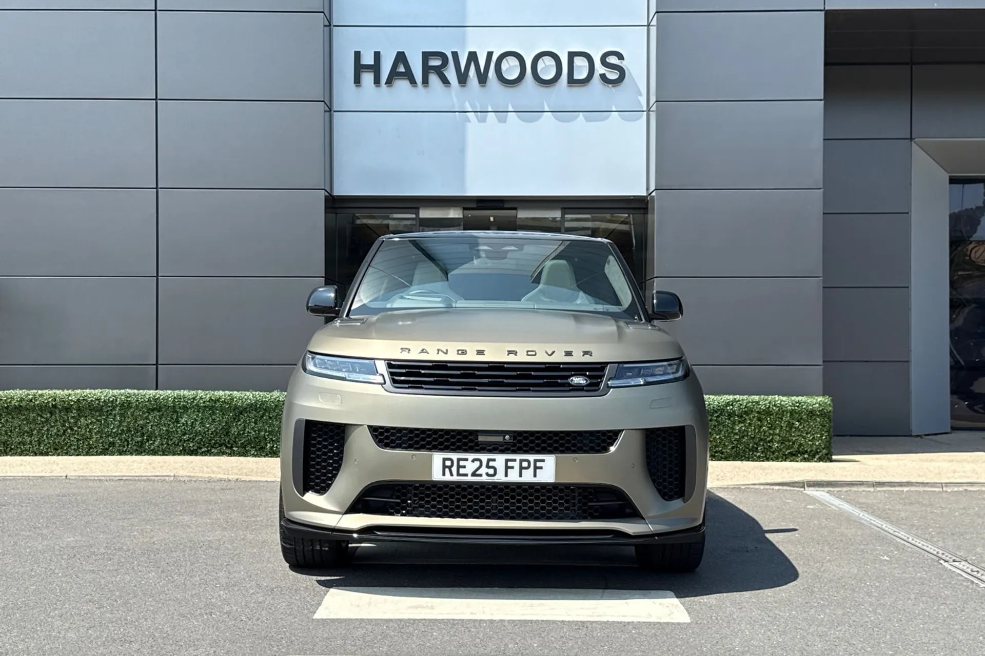 LAND ROVER RANGE ROVER SPORT thumbnail image number 6