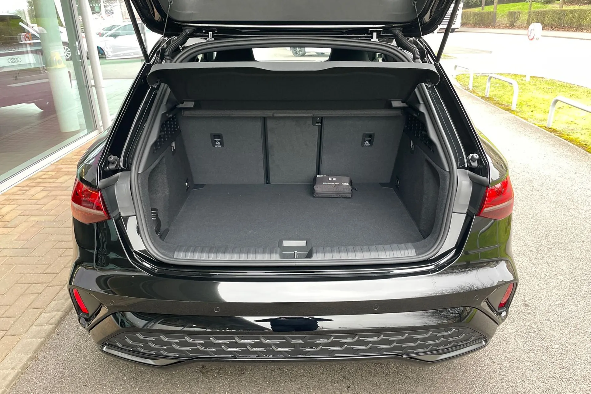 Audi A3 thumbnail image number 20