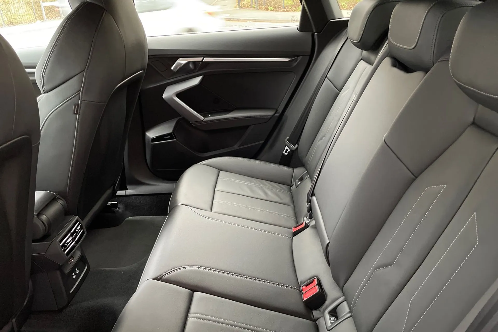 Audi A3 thumbnail image number 29