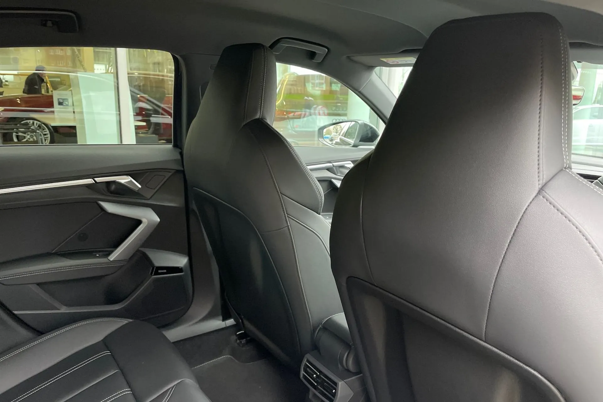 Audi A3 thumbnail image number 24