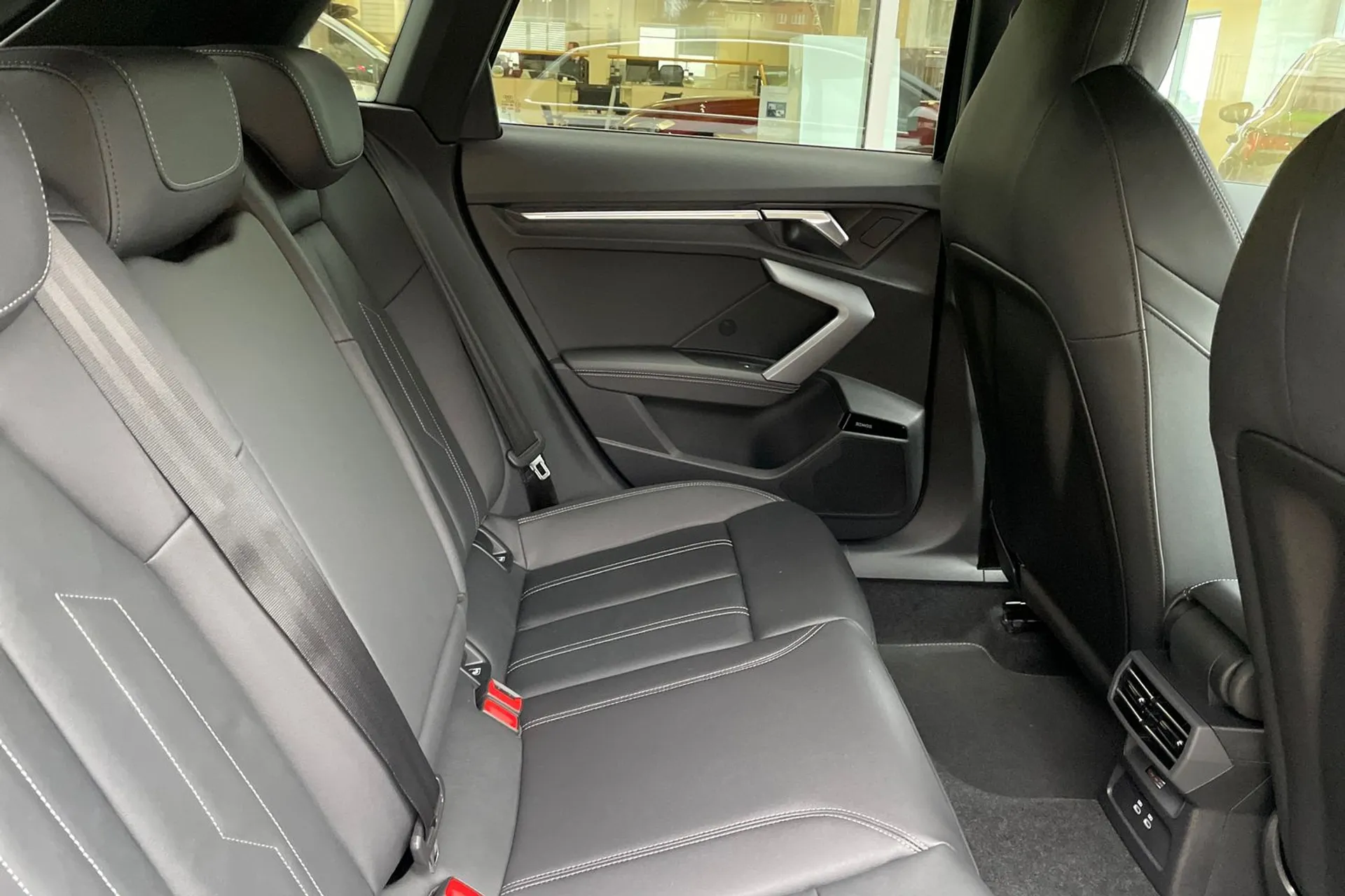 Audi A3 thumbnail image number 23