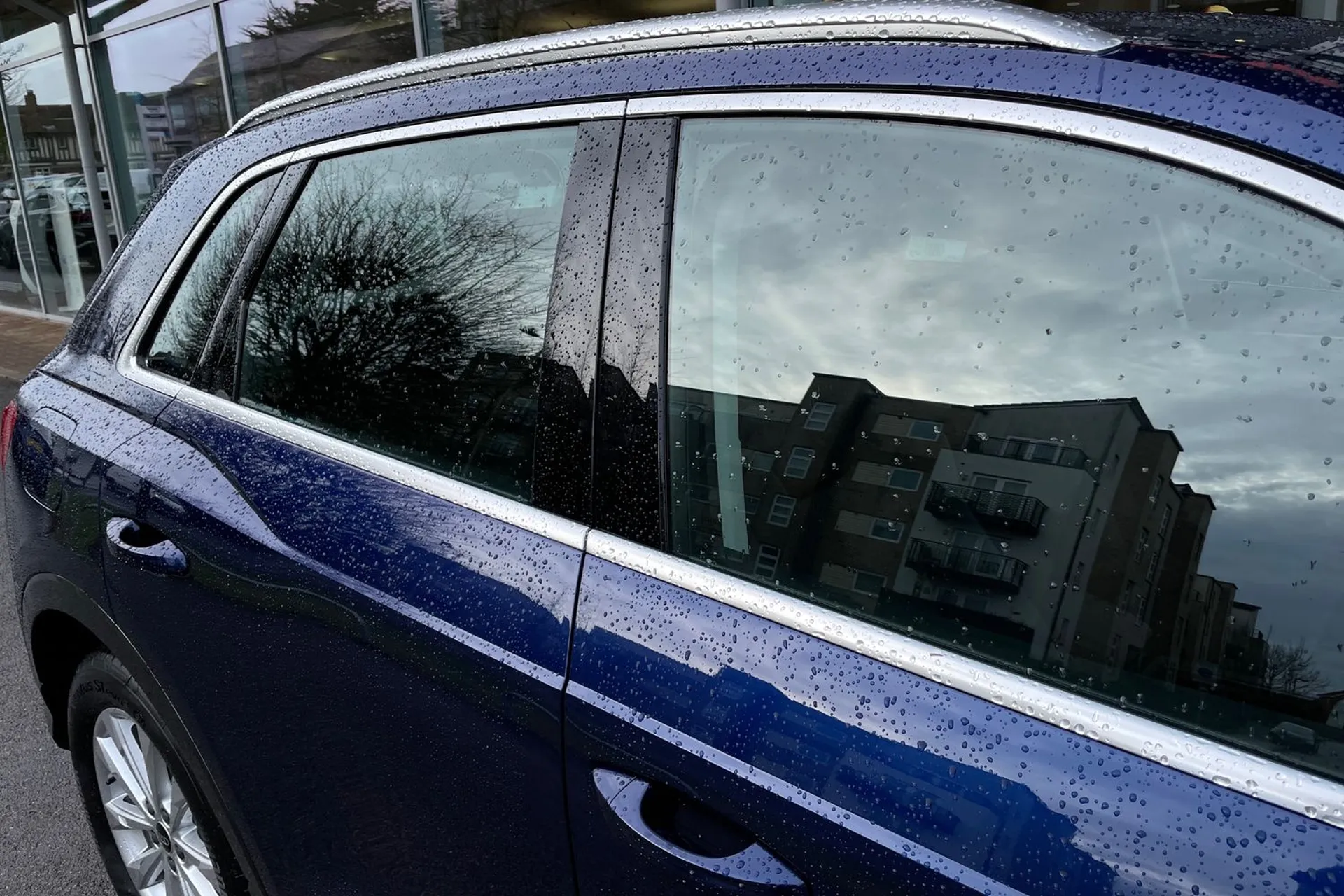 Audi Q3 thumbnail image number 15