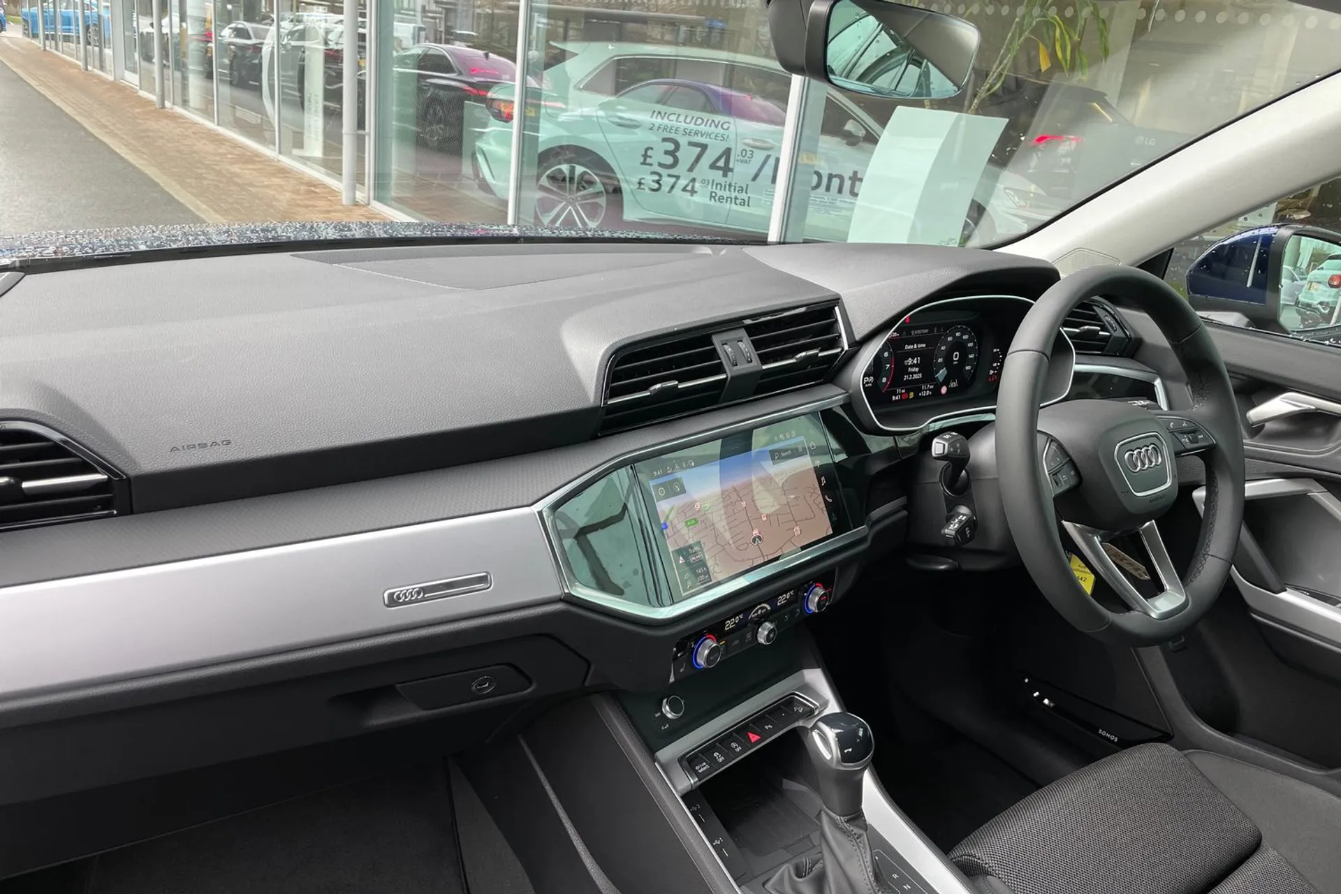 Audi Q3 thumbnail image number 5