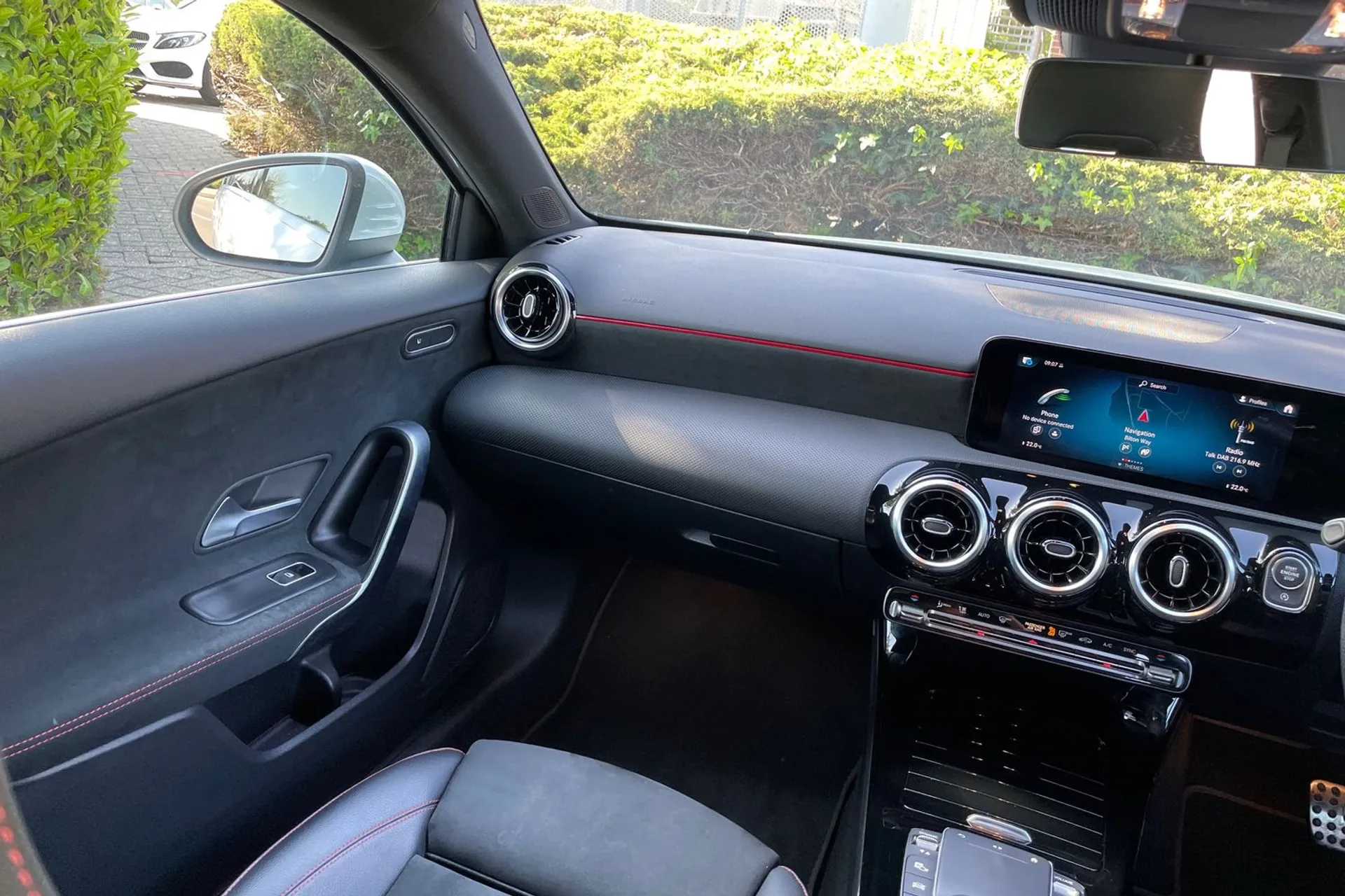 MERCEDES-BENZ A CLASS thumbnail image number 32
