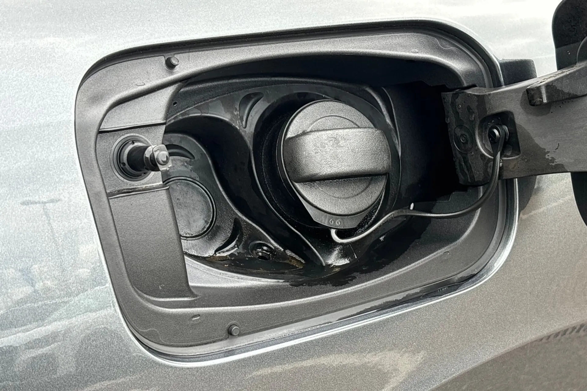 Audi Q3 thumbnail image number 17