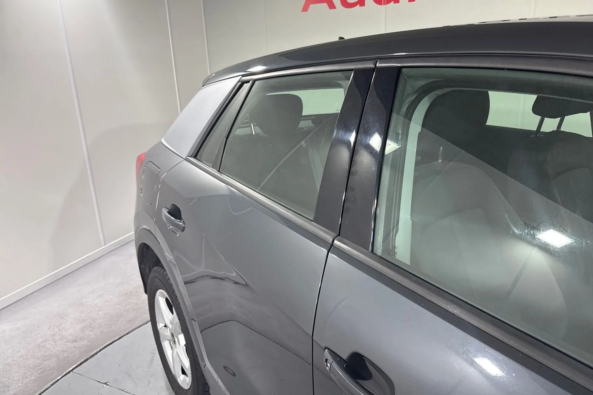 Audi Q2 thumbnail image number 13
