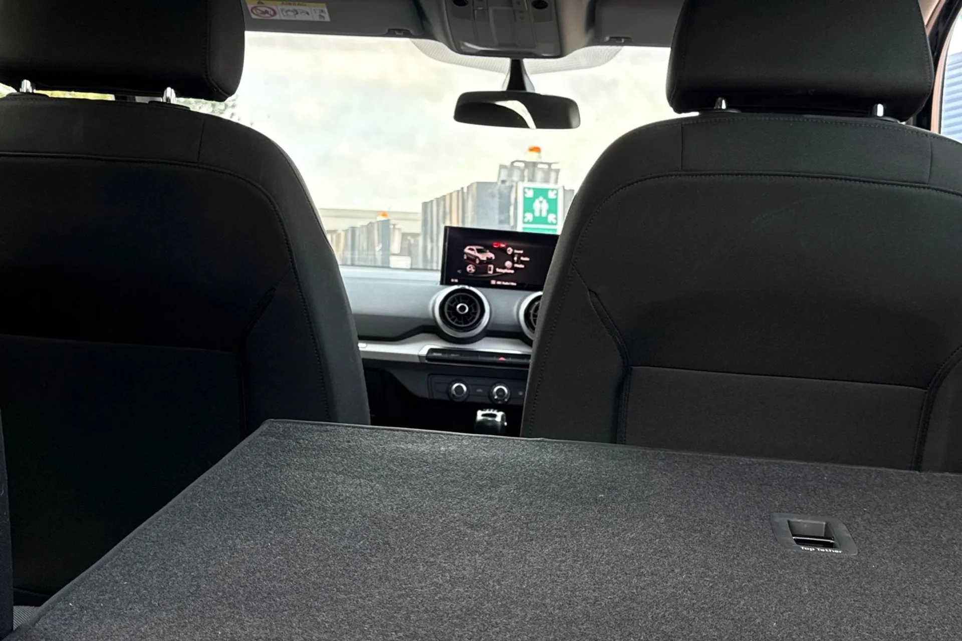 Audi Q2 thumbnail image number 20
