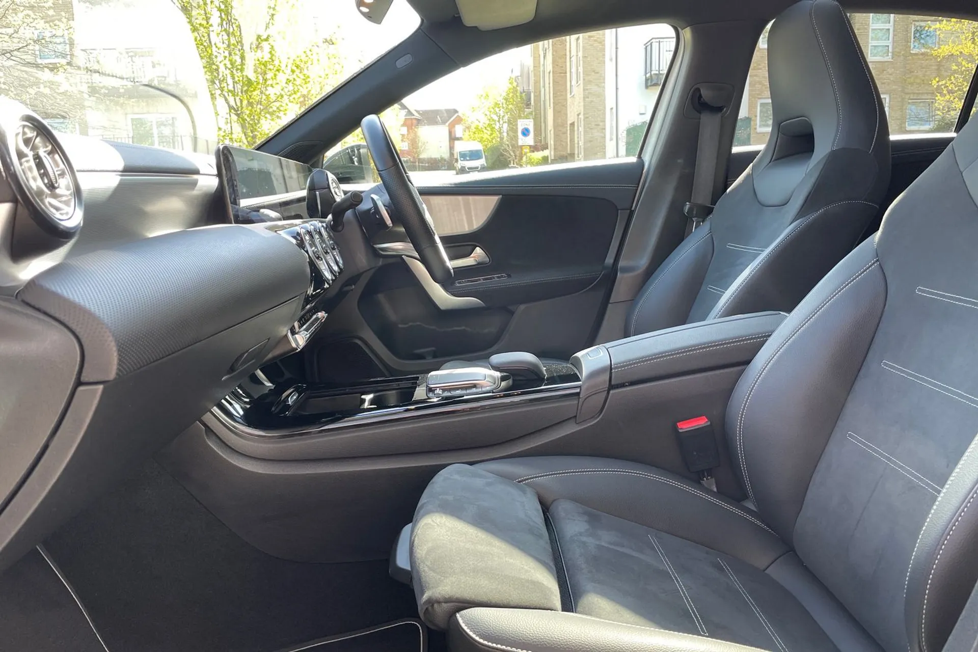MERCEDES-BENZ A CLASS thumbnail image number 29