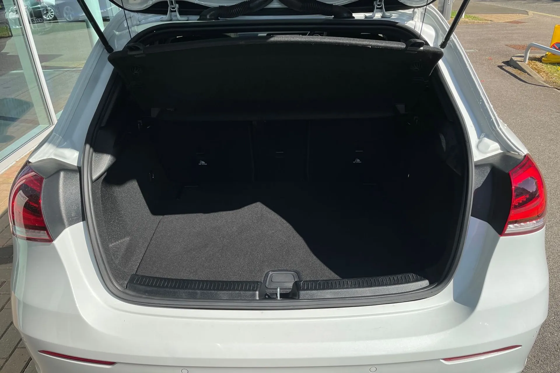 MERCEDES-BENZ A CLASS thumbnail image number 19