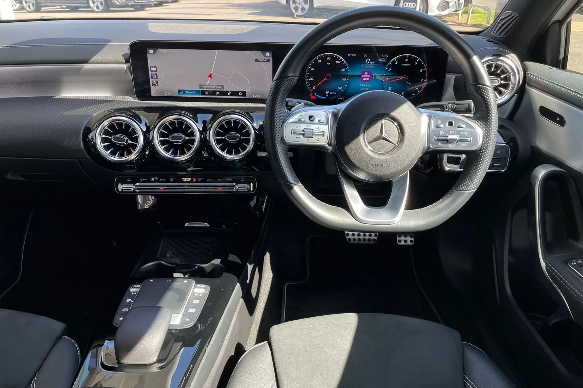 MERCEDES-BENZ A CLASS thumbnail image number 35