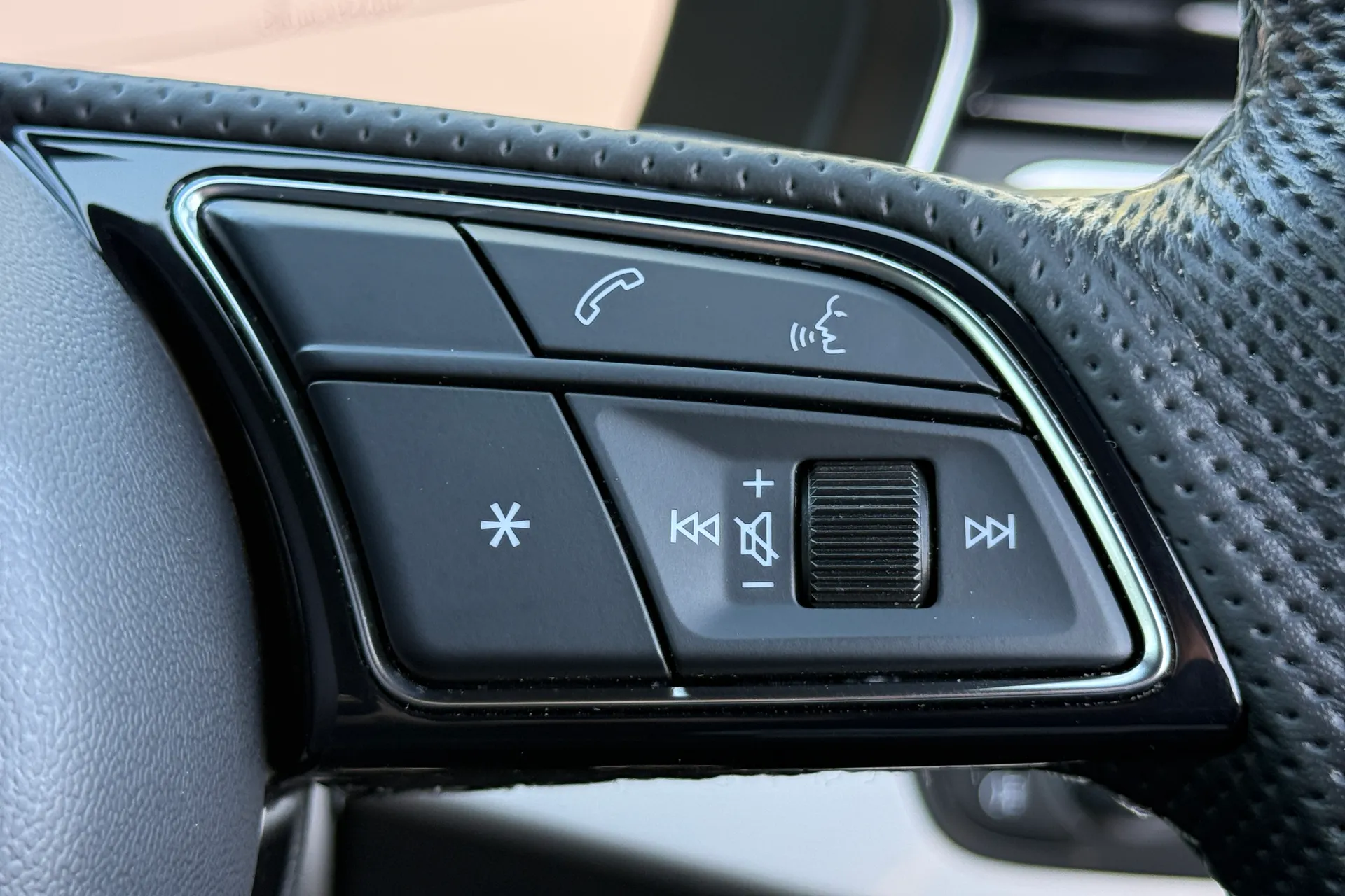 Audi A5 thumbnail image number 18