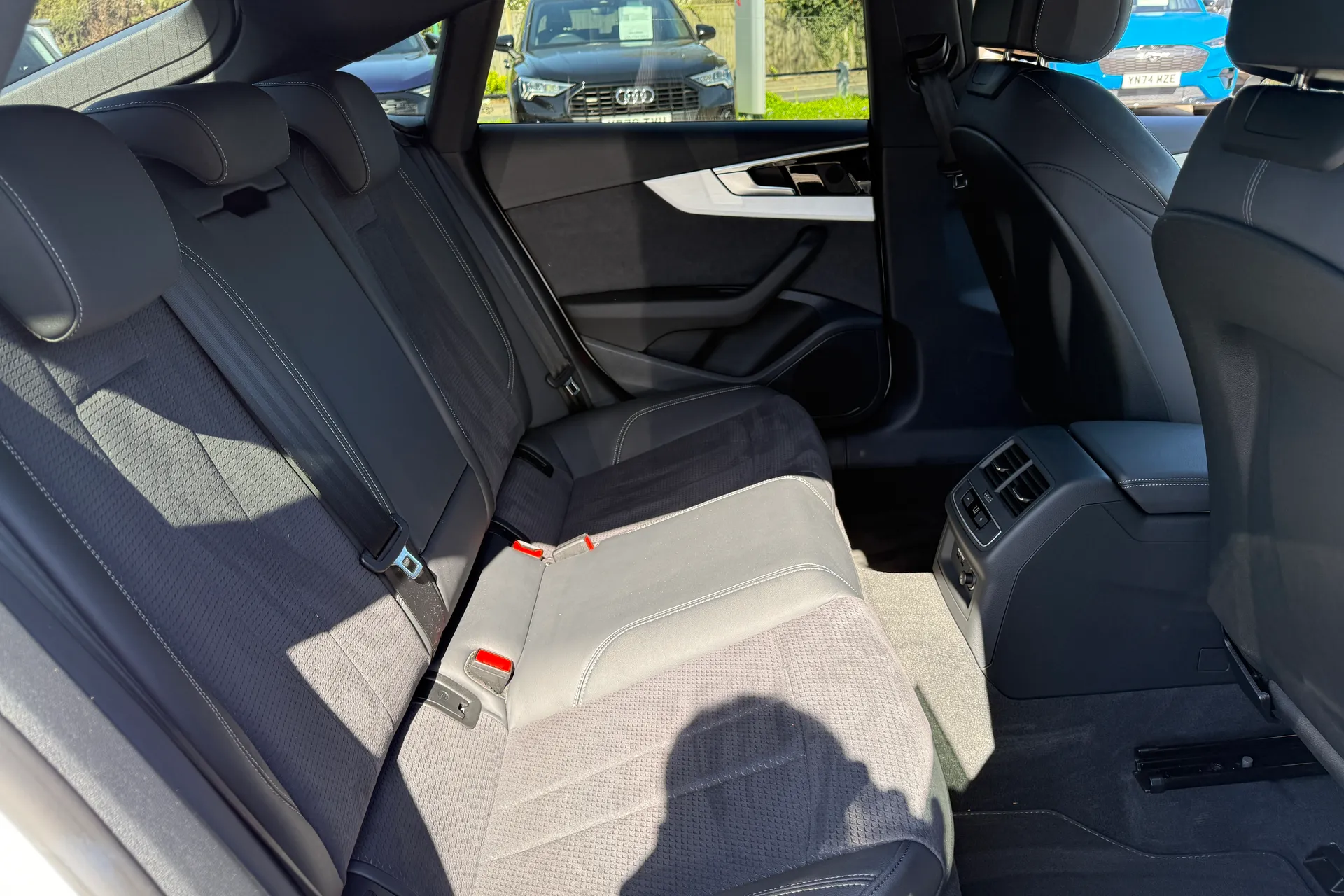 Audi A5 thumbnail image number 41