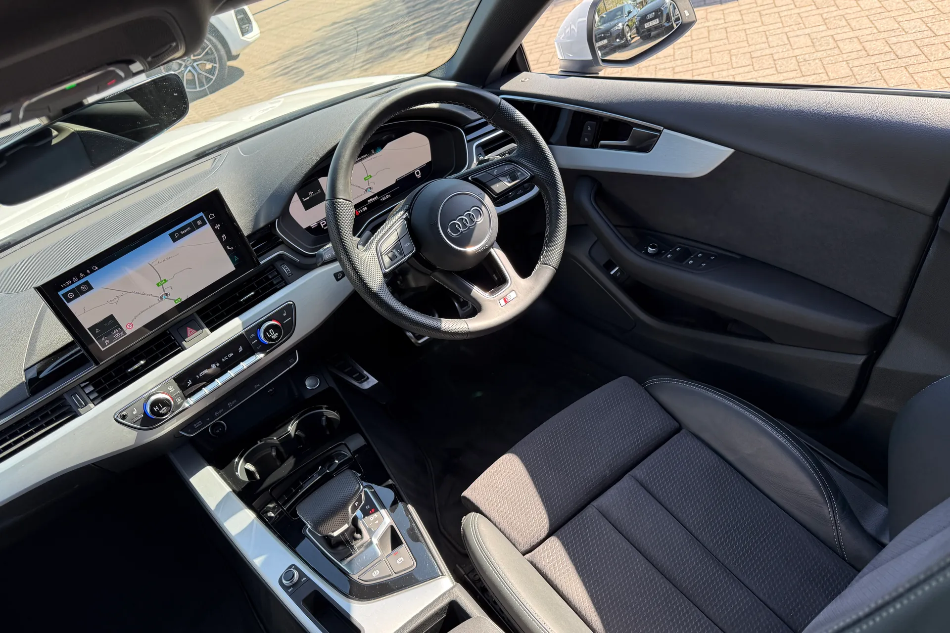 Audi A5 thumbnail image number 38