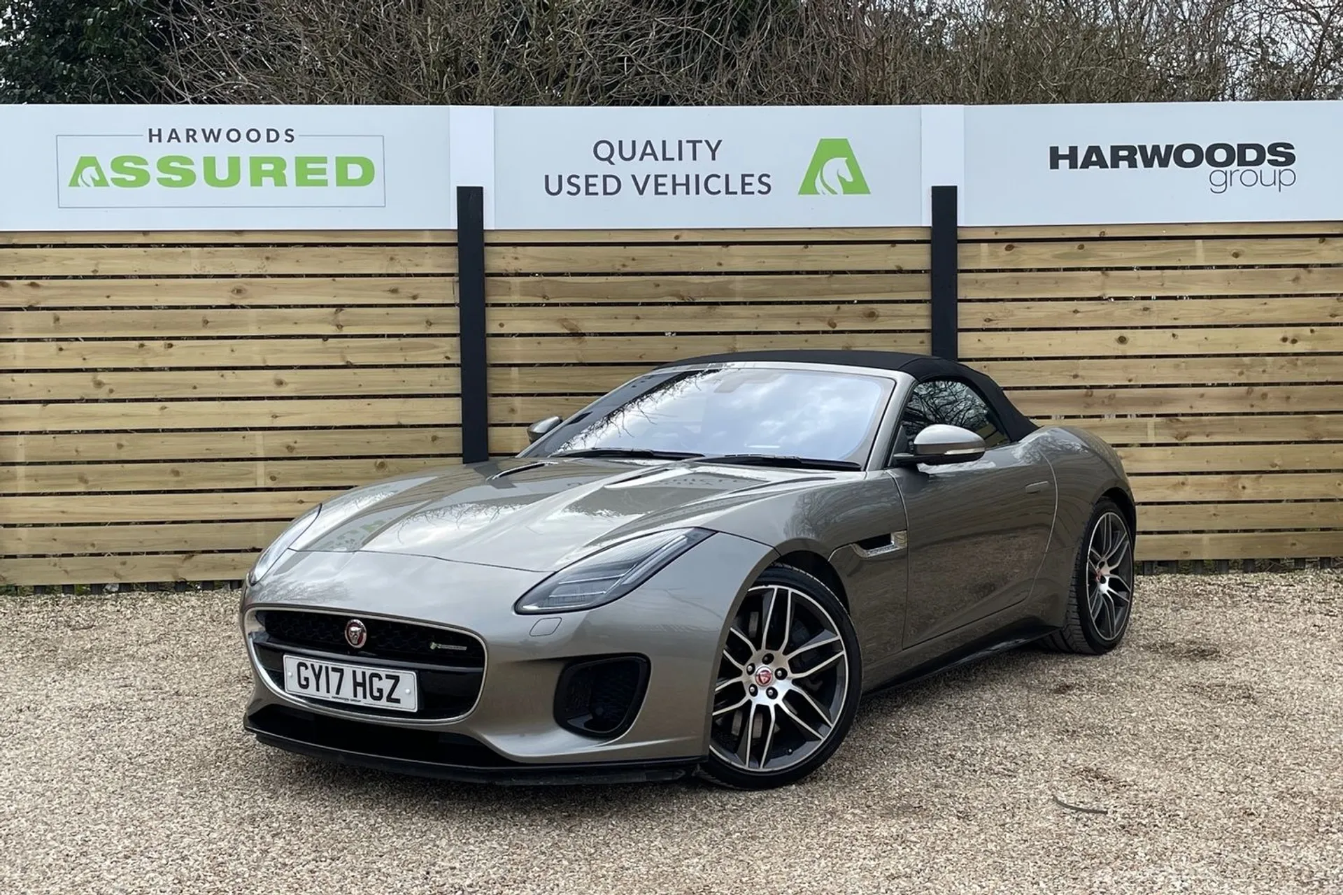 Jaguar F-TYPE thumbnail image number 12