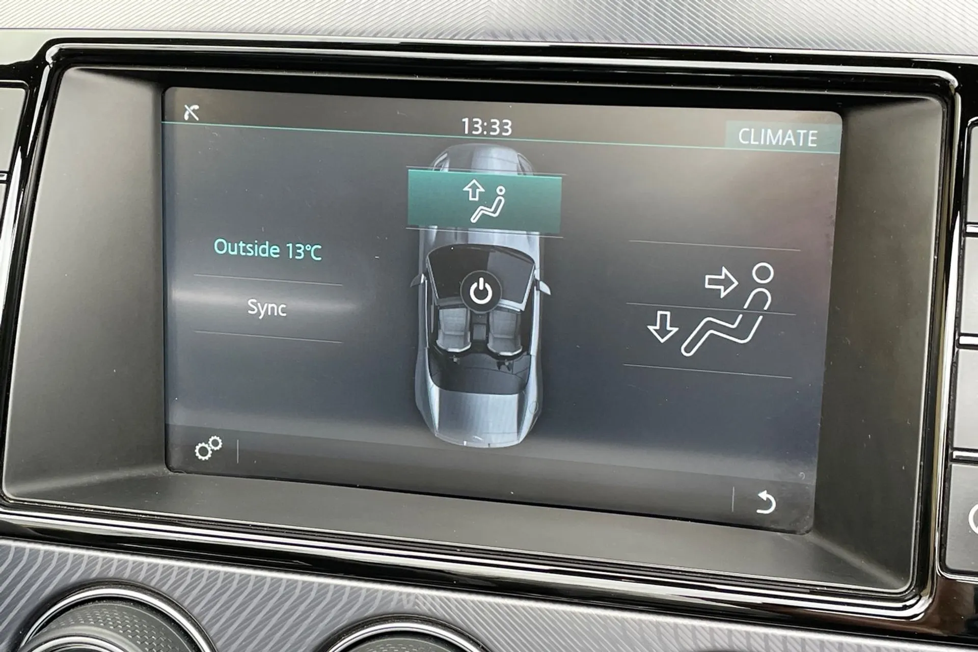 Jaguar F-TYPE thumbnail image number 23