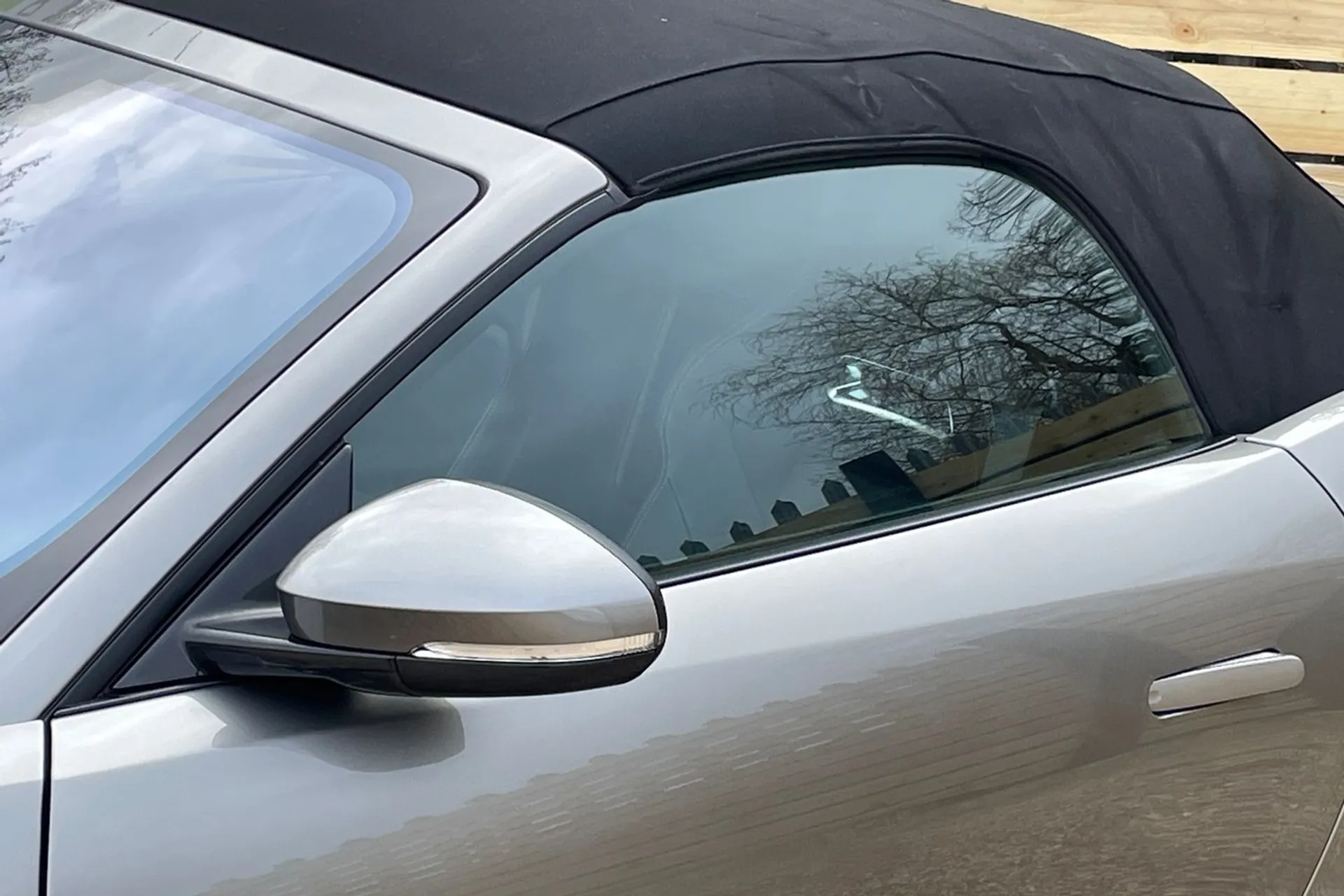 Jaguar F-TYPE thumbnail image number 15