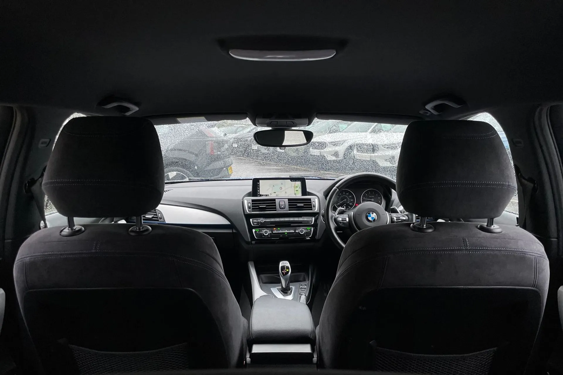 BMW 1 SERIES thumbnail image number 21