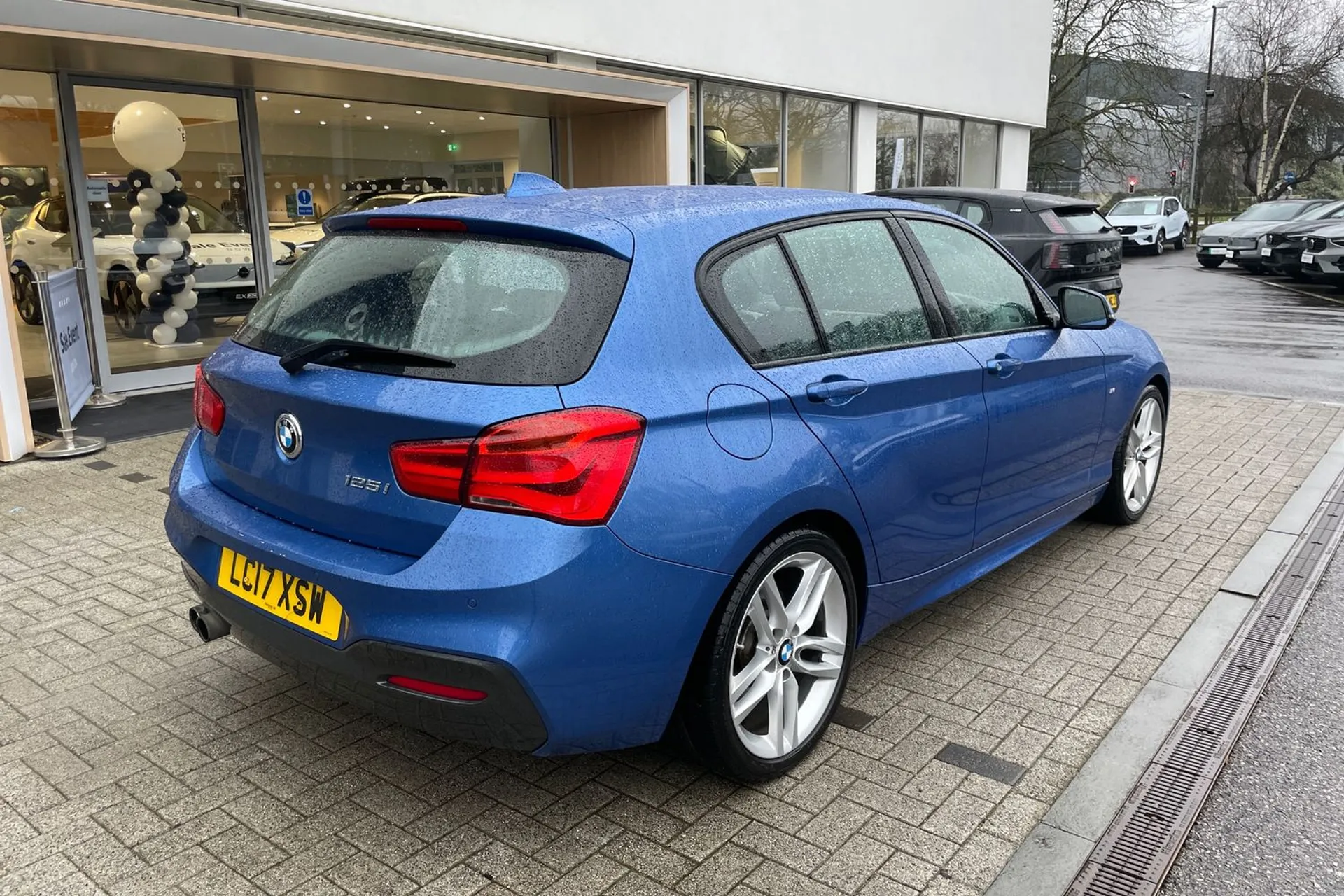 BMW 1 SERIES thumbnail image number 7
